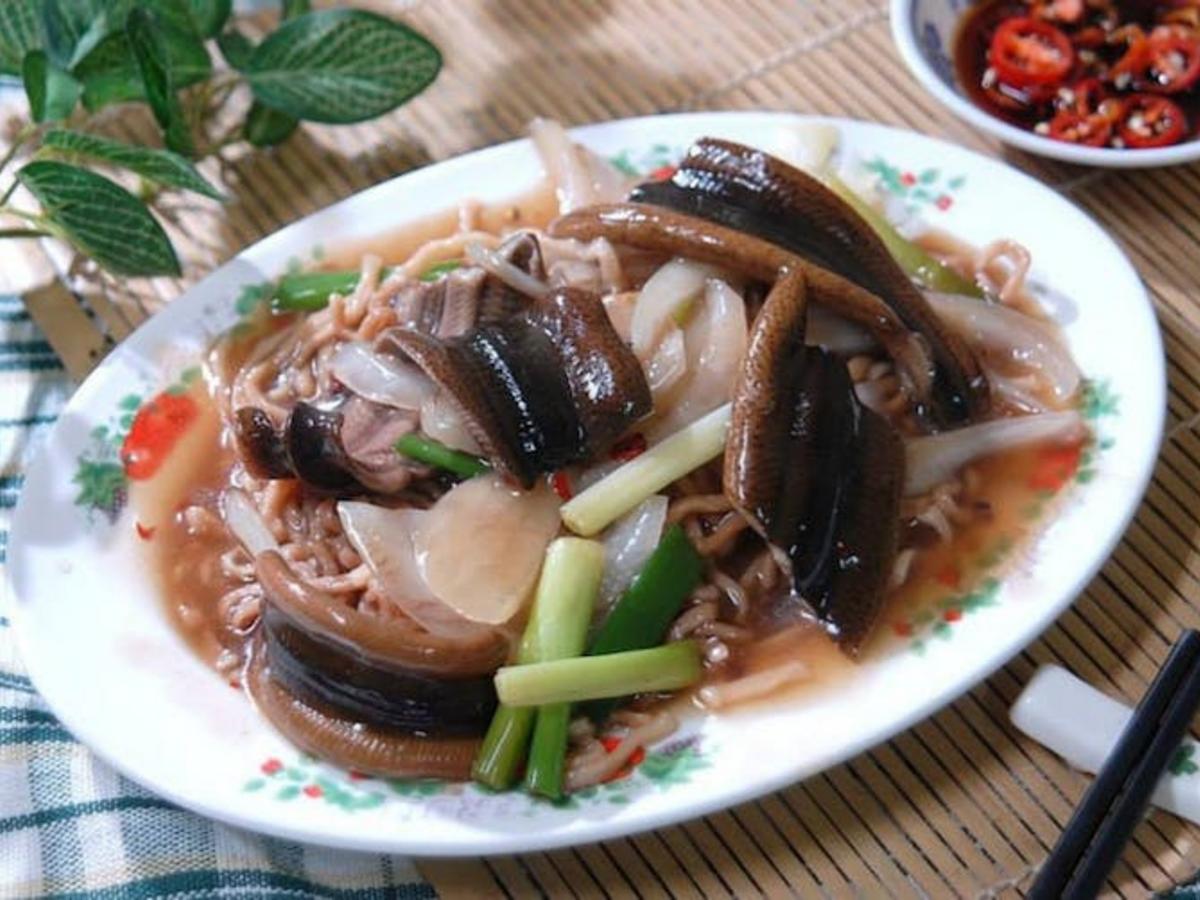 炒鱔魚、當歸鴨都入榜：米其林公布5月入選餐廳，從北到南8個特殊台灣味