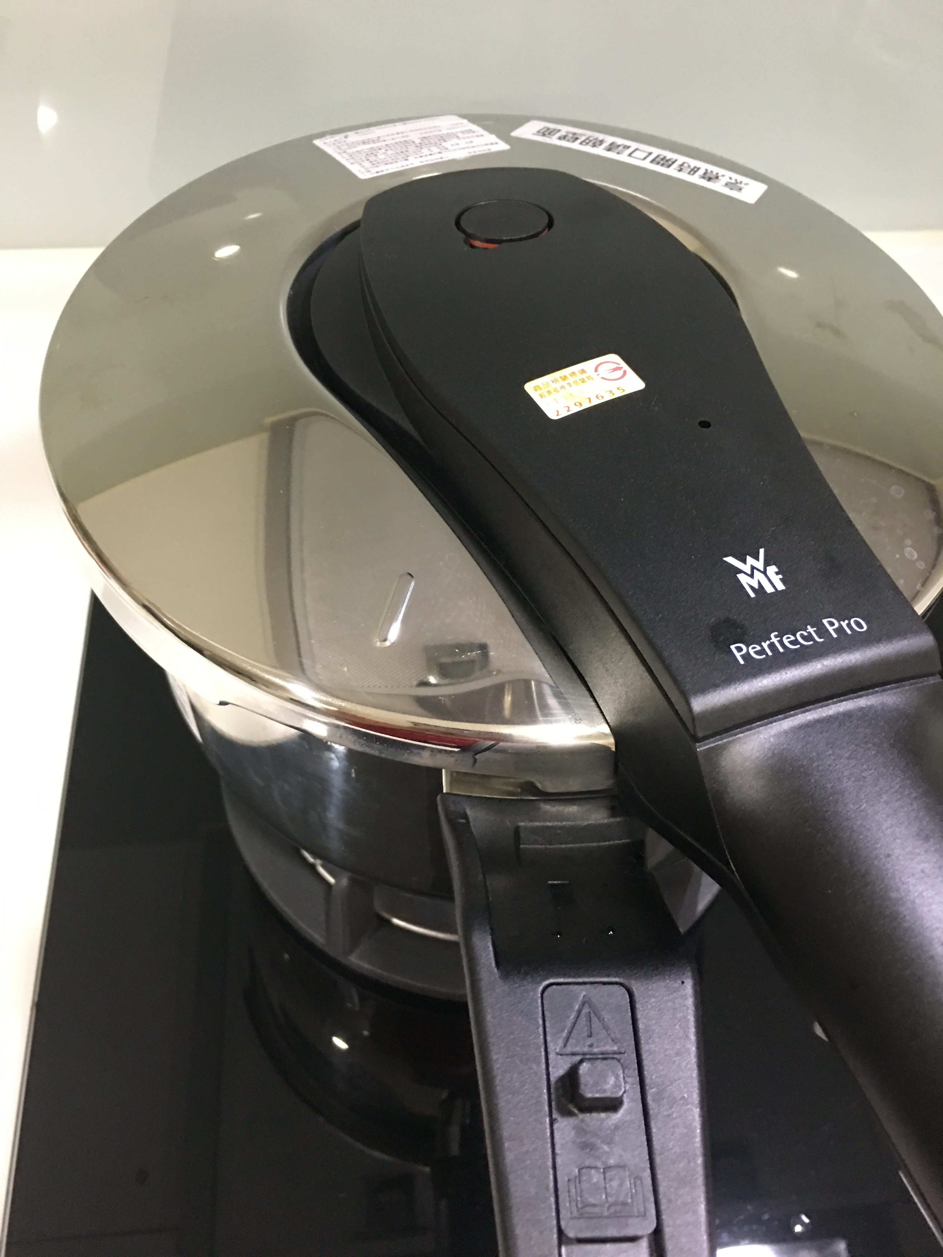 WMF PRO4.5L快力鍋開箱文的第 6 張圖片