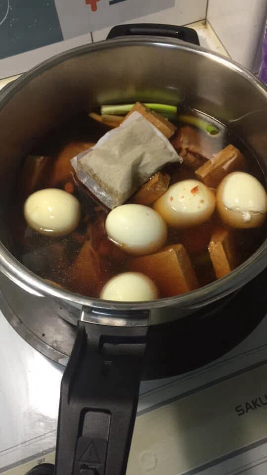媽媽美味料理的大幫手-WMF快易鍋的第 4 張圖片