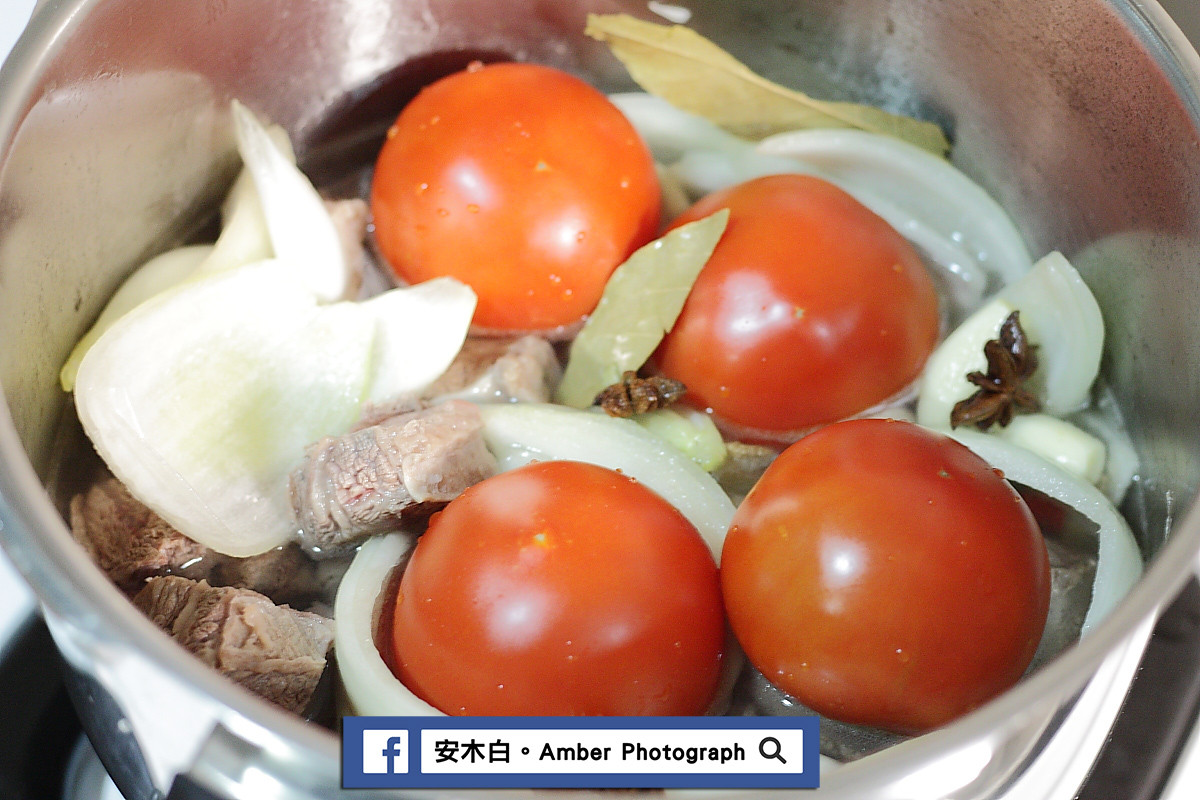德國WMF快力鍋讓「蕃茄燉牛腩+紅棗香菇雞湯」輕鬆上桌的第 3 張圖片