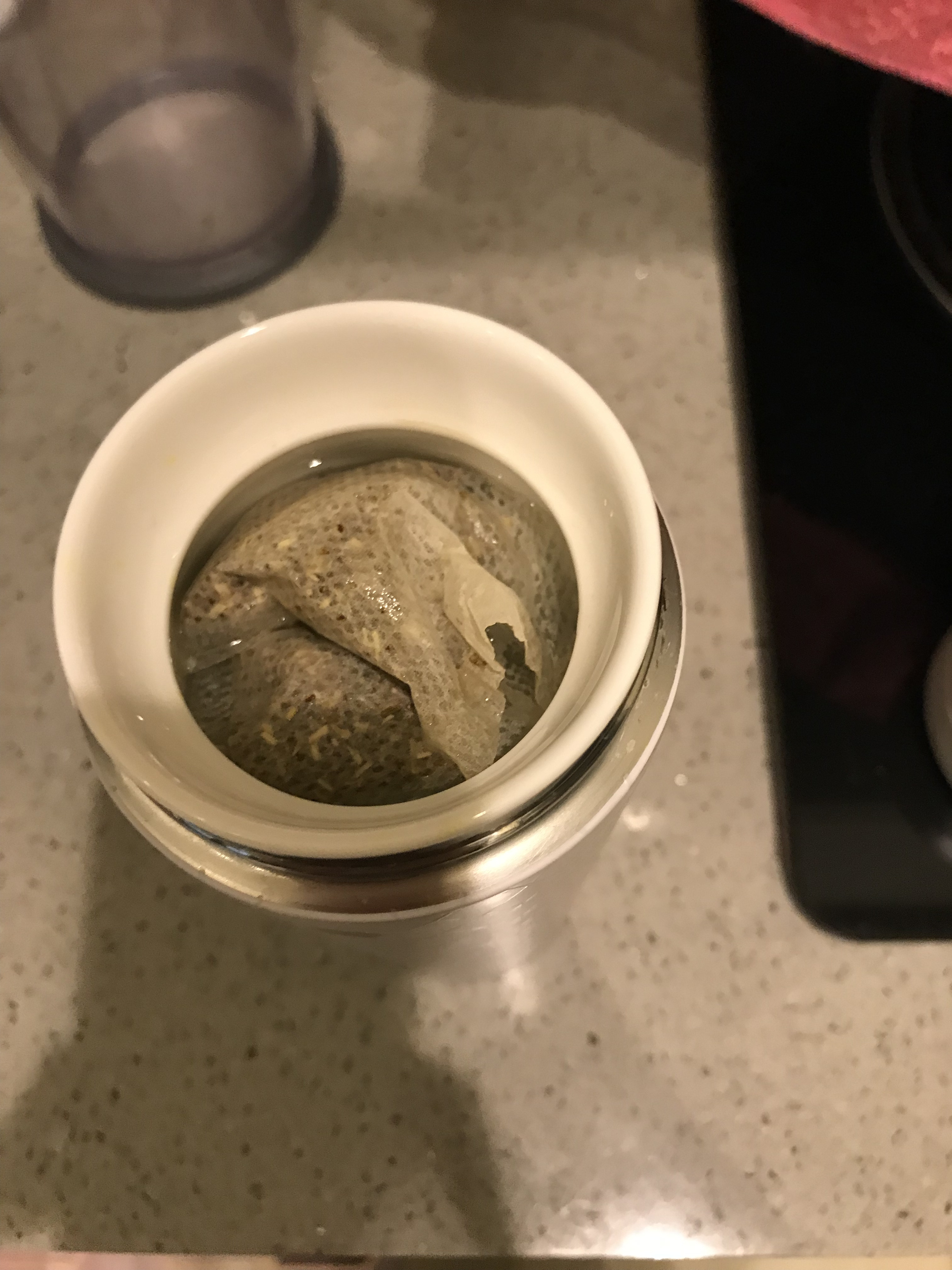 讓 SWANZ 陶瓷保溫彈跳杯陪伴你的第 4 張圖片