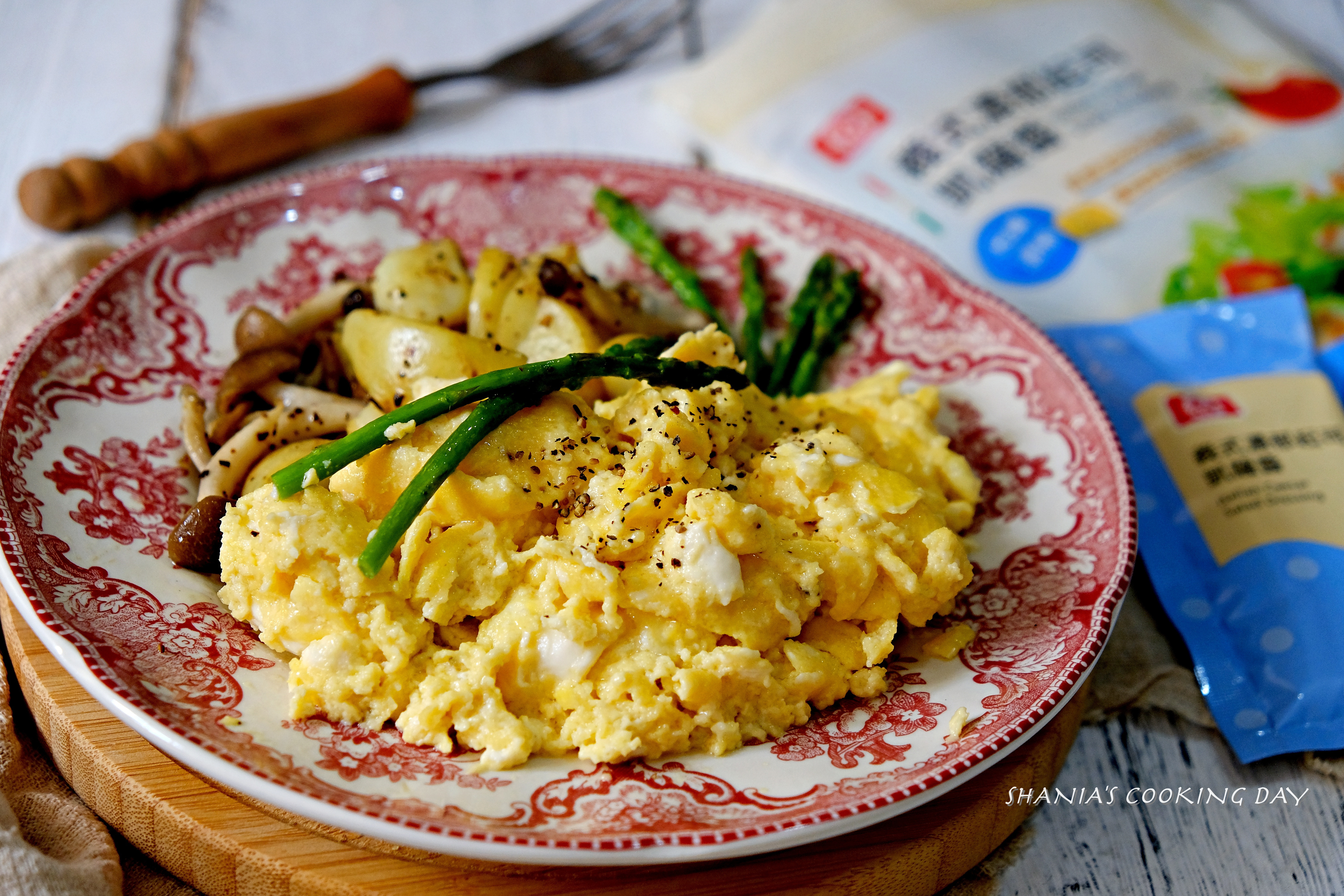 桂冠風味沙拉 -食材與醬料的美麗邂逅的第 16 張圖片