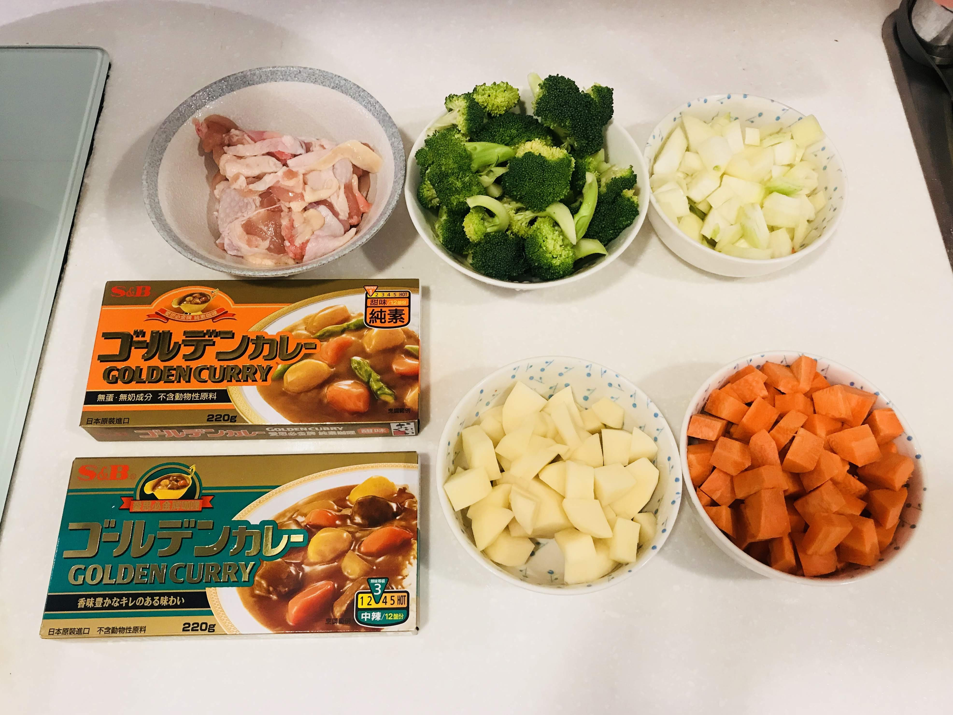 咖哩控必吃 ,讓偏食孩子們意猶未盡的~日本S&B金牌咖哩的第 4 張圖片