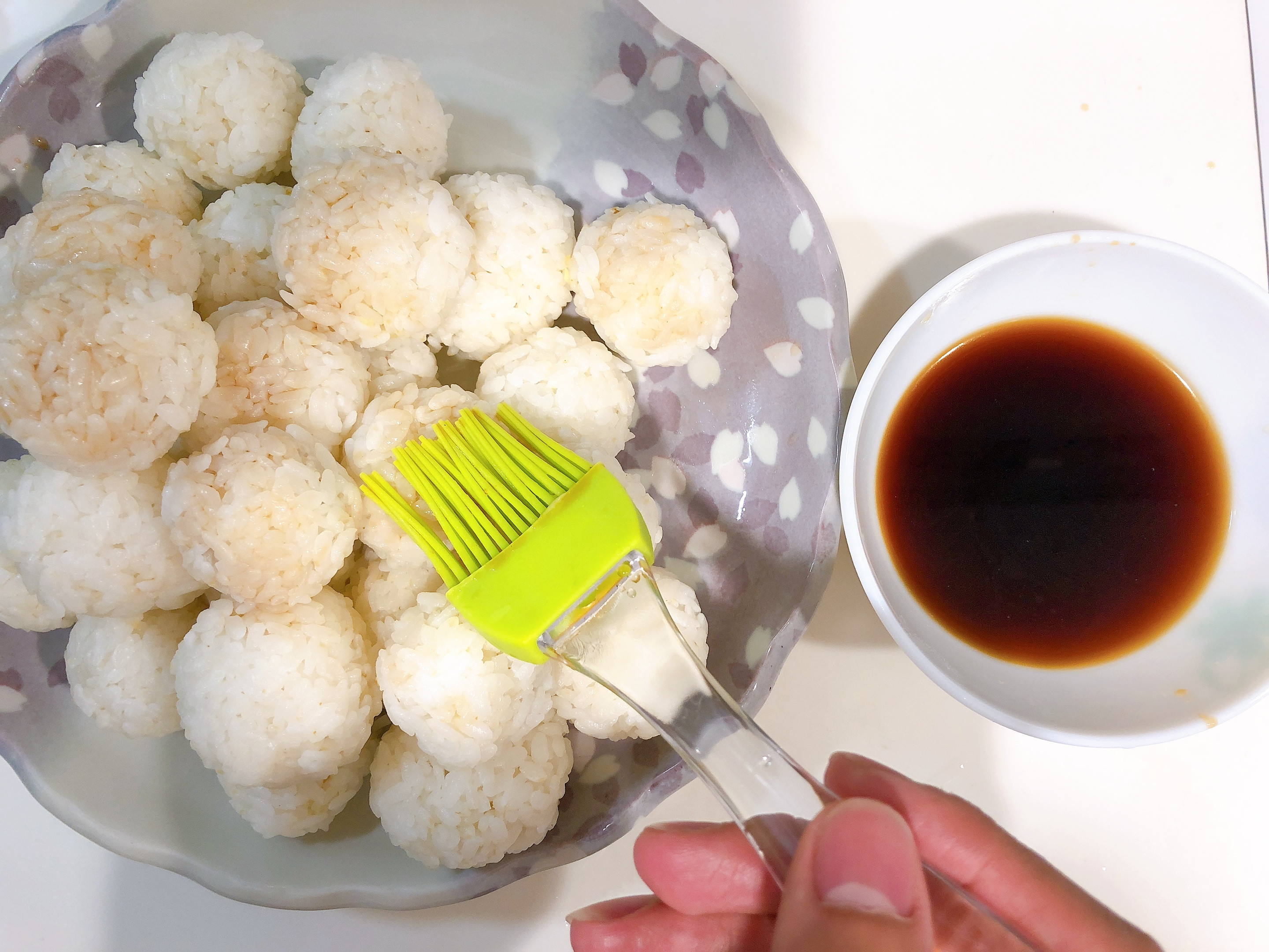 小資上班族最愛的S&B愛思必金牌咖哩：日式烤飯糰、咖哩雞的第 9 張圖片