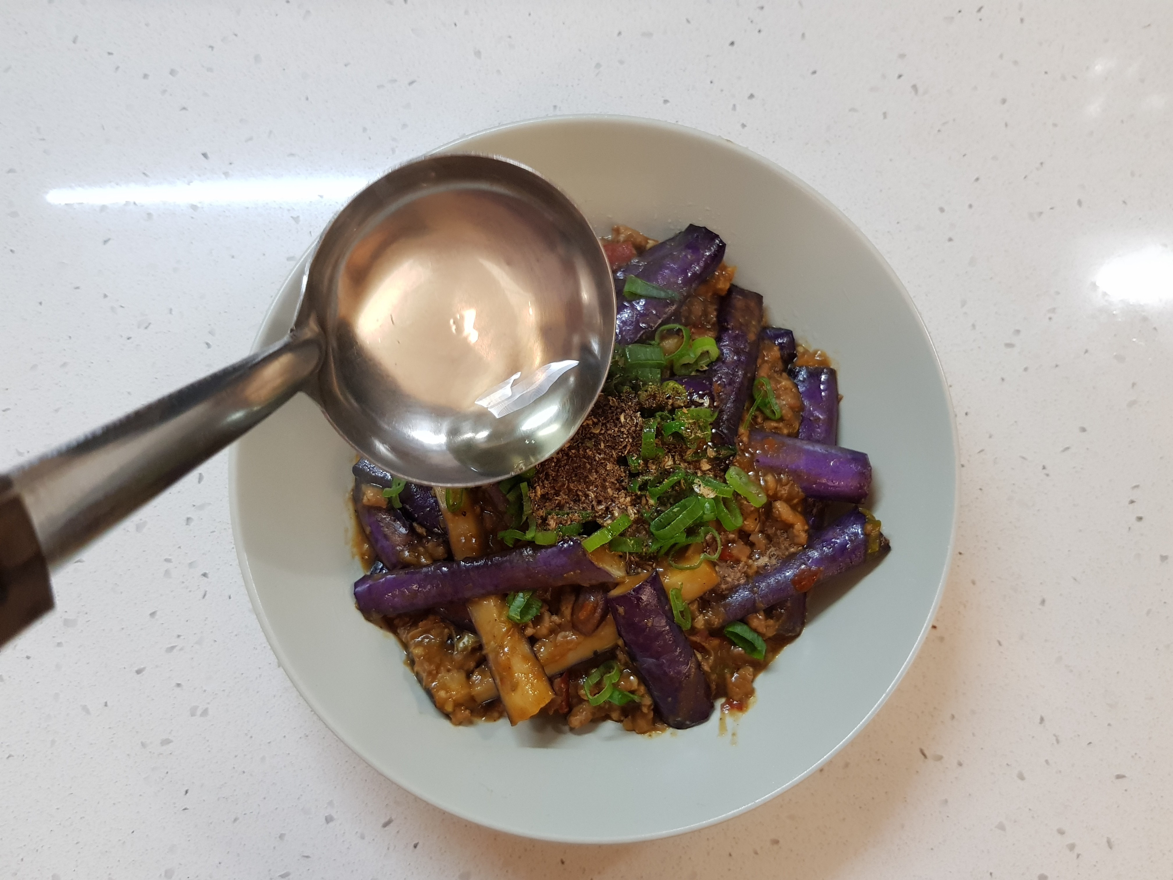 美味百搭的料理好咖,S&B愛思必金牌咖哩塊的第 15 張圖片
