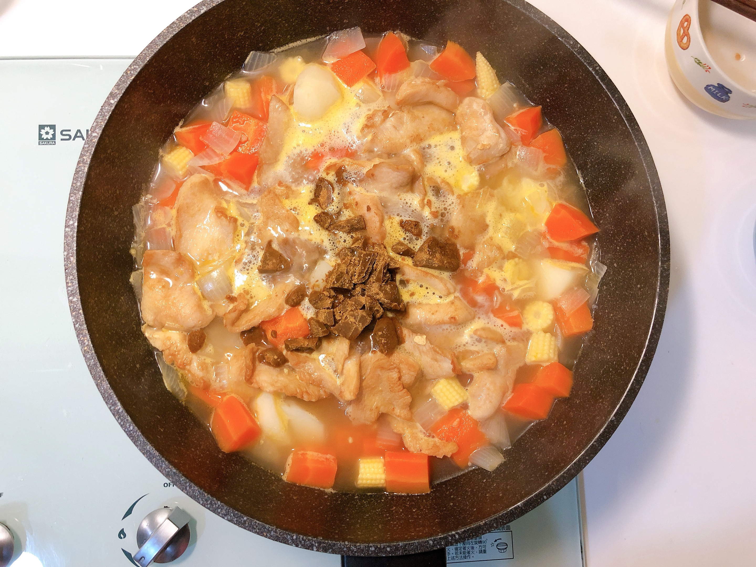 小資上班族最愛的S&B愛思必金牌咖哩：日式烤飯糰、咖哩雞的第 21 張圖片