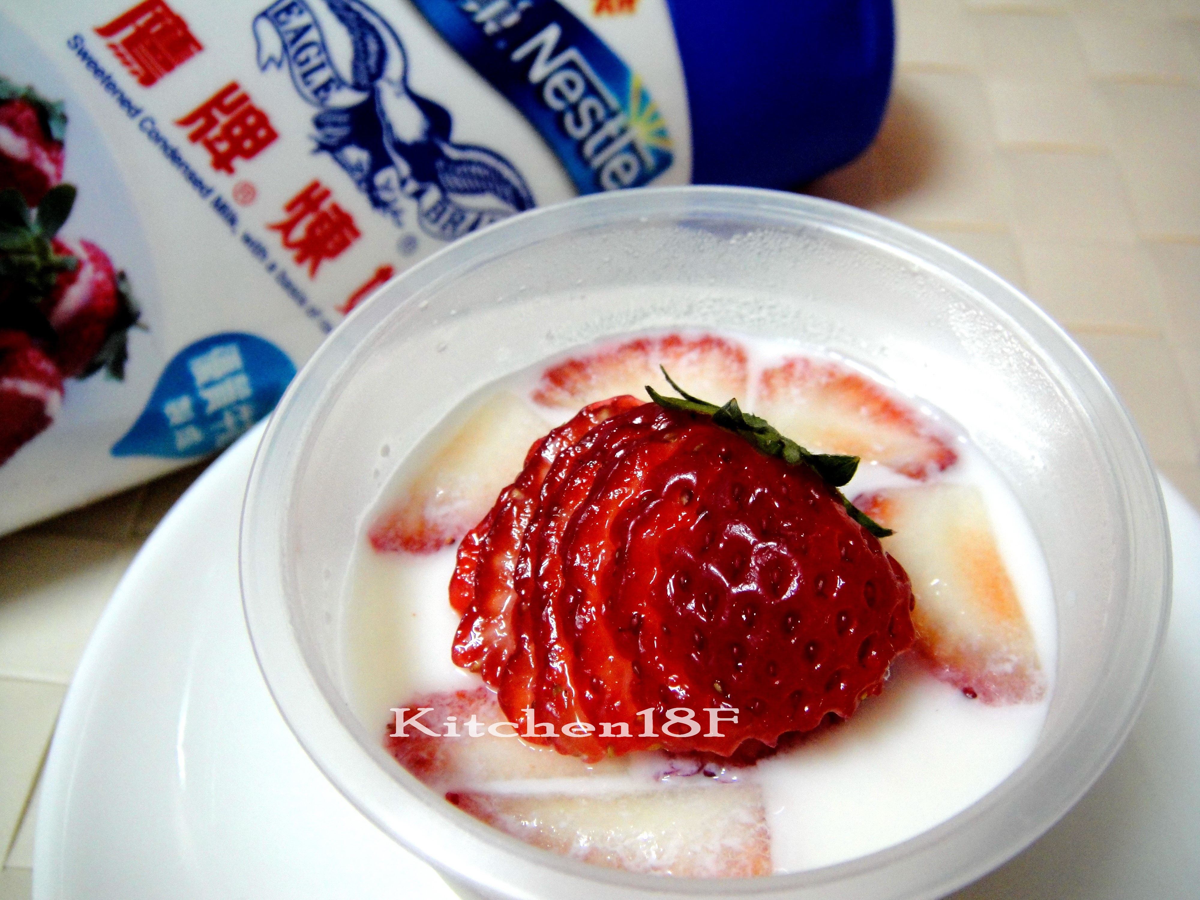 草莓煉乳奶酪_10分鐘【鷹牌煉奶】