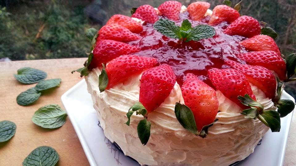豪華版草莓鮮奶油蛋糕