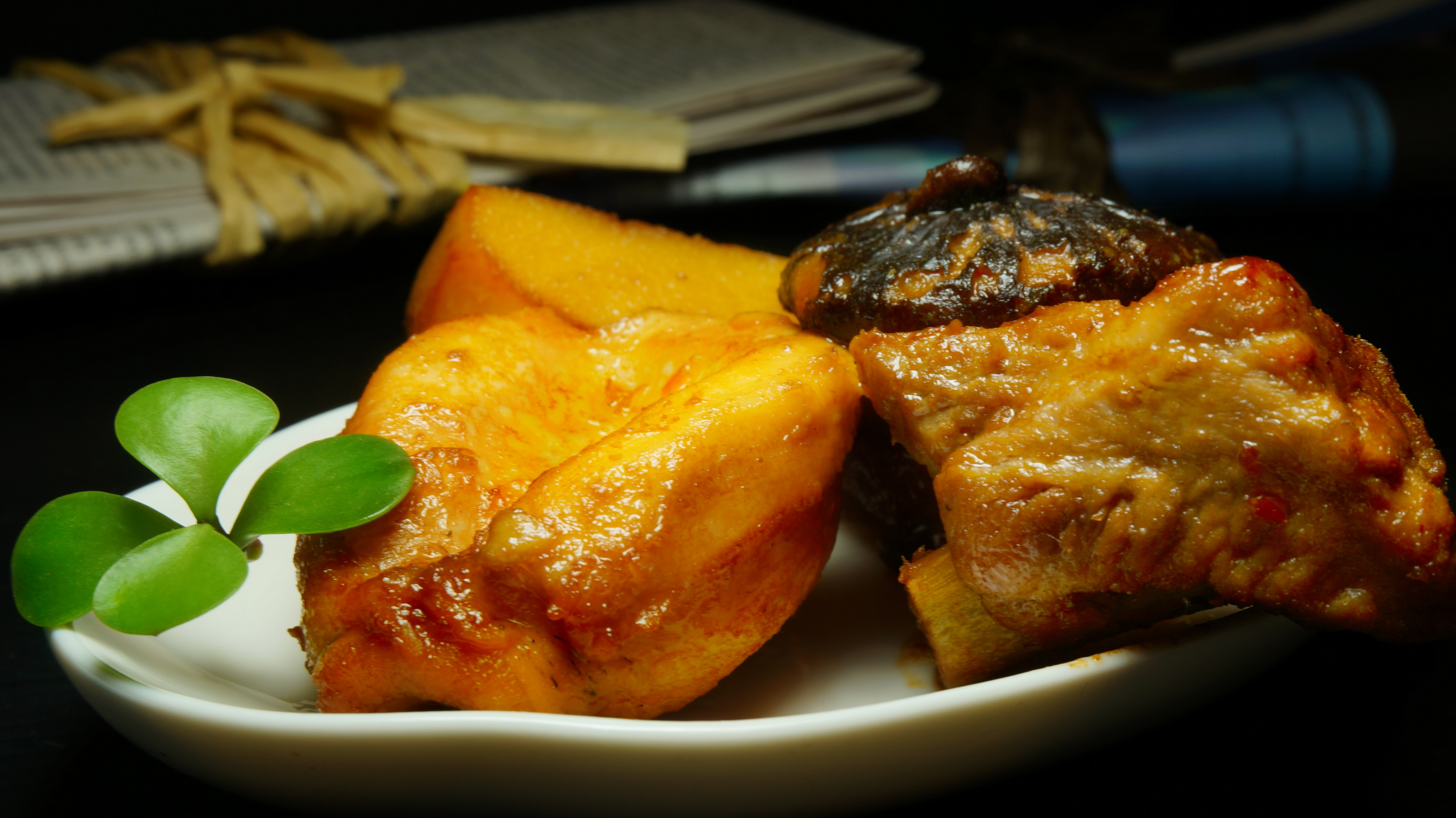 鮑魚燜豬肉 by 凱特的廚遊筆記