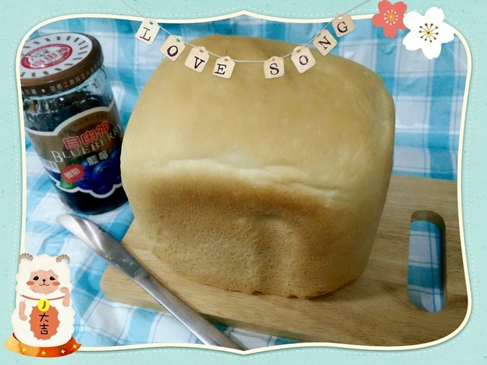 麵包機食譜-開箱第一胖"鮮奶吐司"