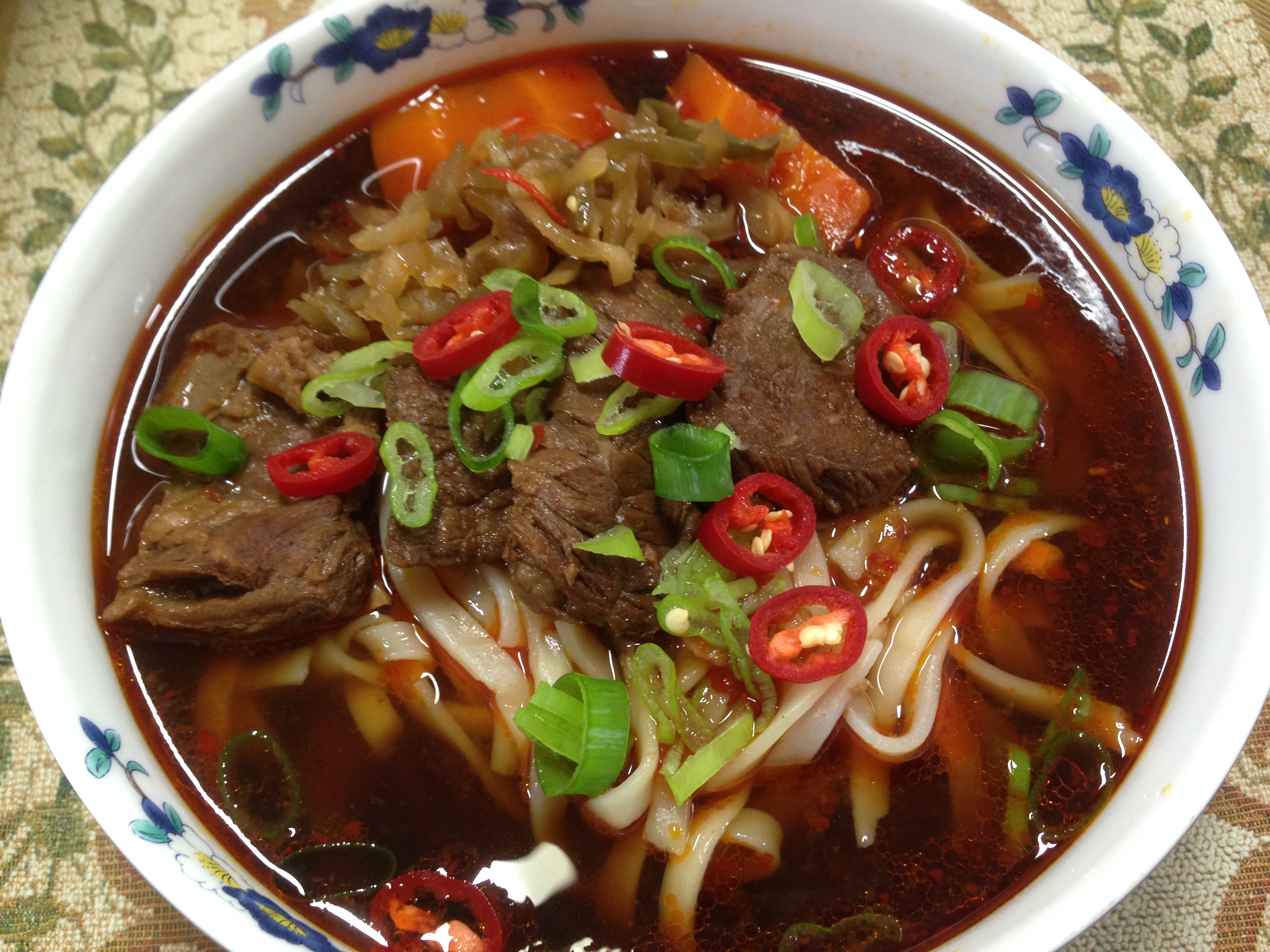 川味紅燒牛肉麵》食譜與做法，共8 道- 愛料理