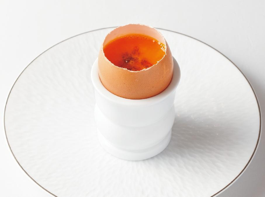 東販小食堂：獨創開胃菜 溫熱半熟蛋
