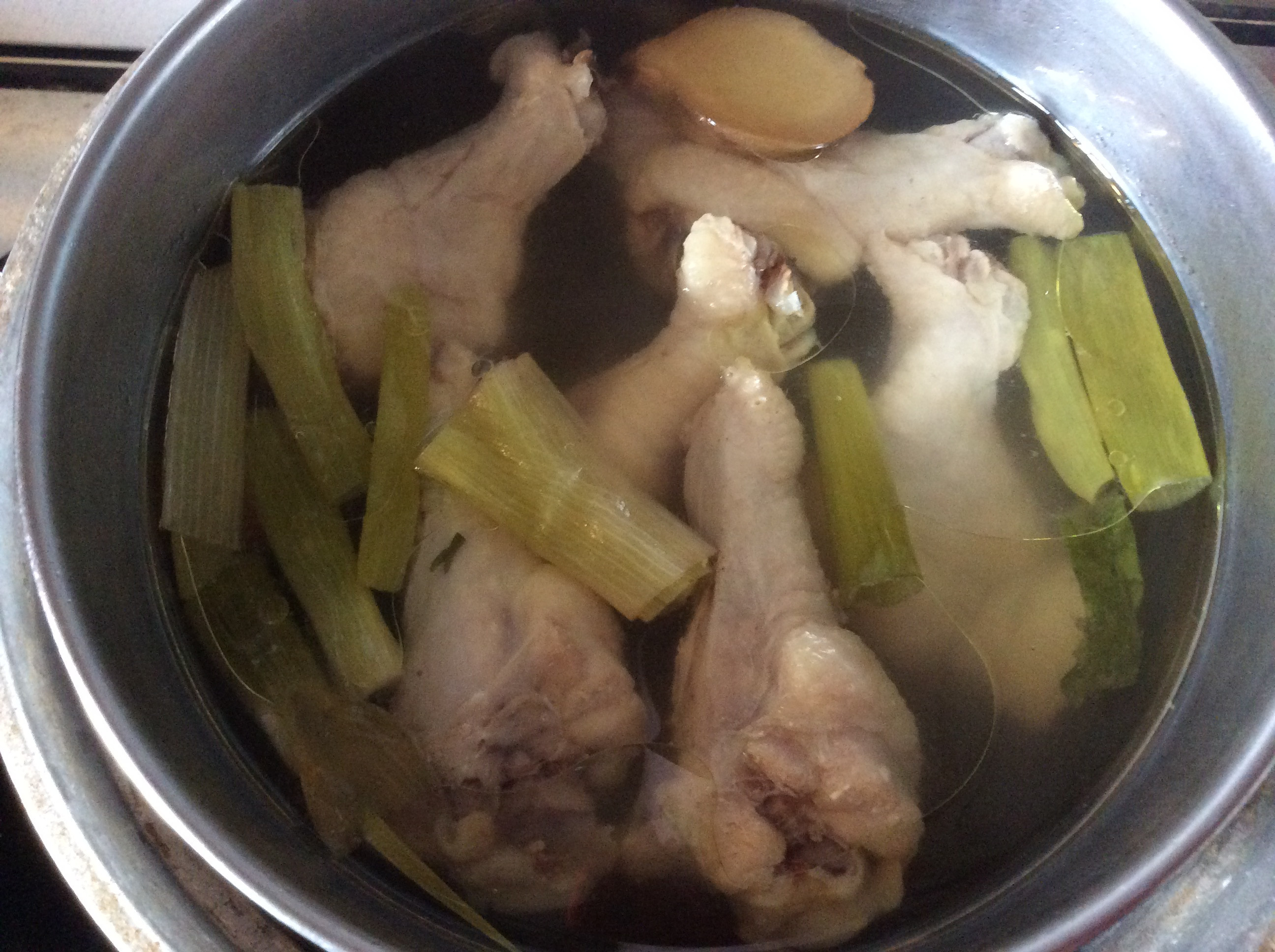 清燉雞湯（電鍋版）