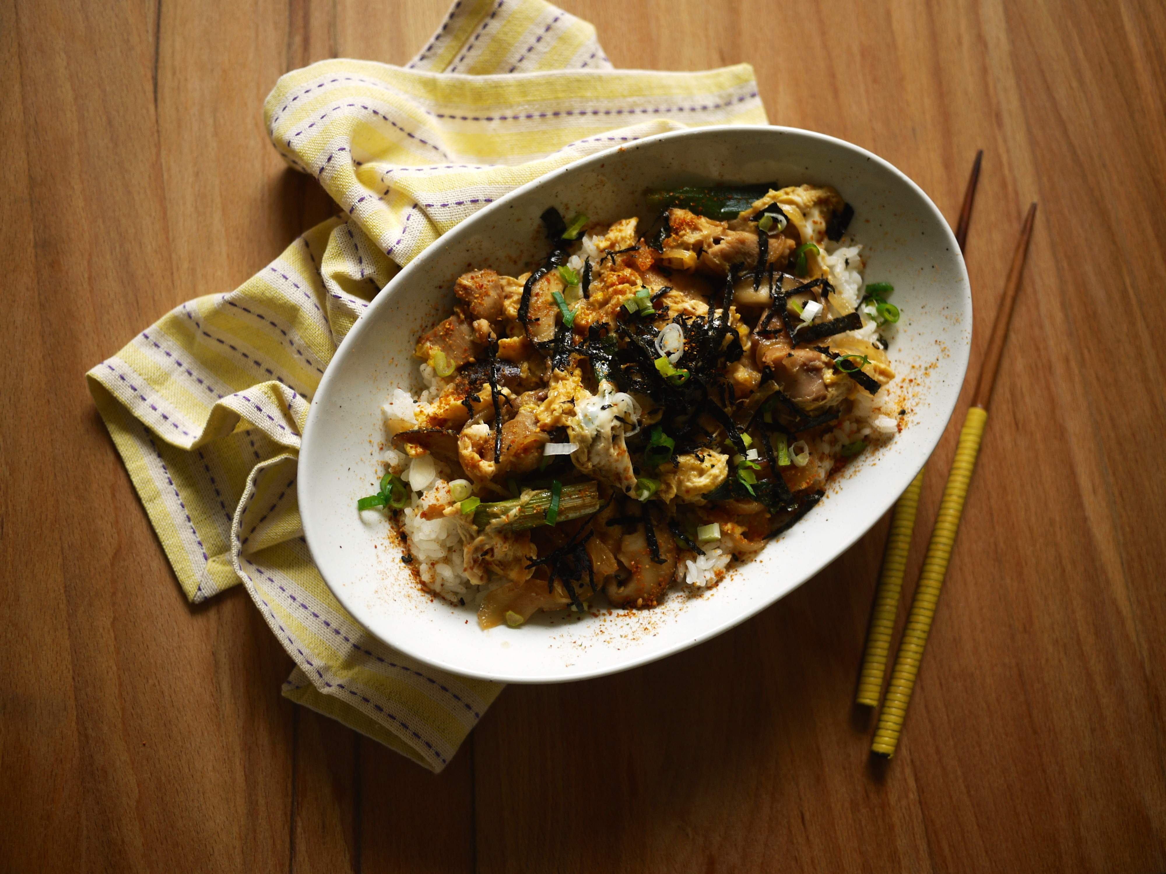 雞肉親子丼330卡by 玩味廚男eason 愛料理