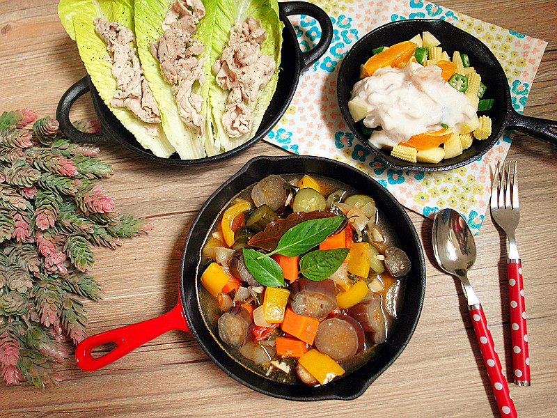 一鍋上桌:義式燉菜+生菜烤肉捲+鮮蔬沙拉