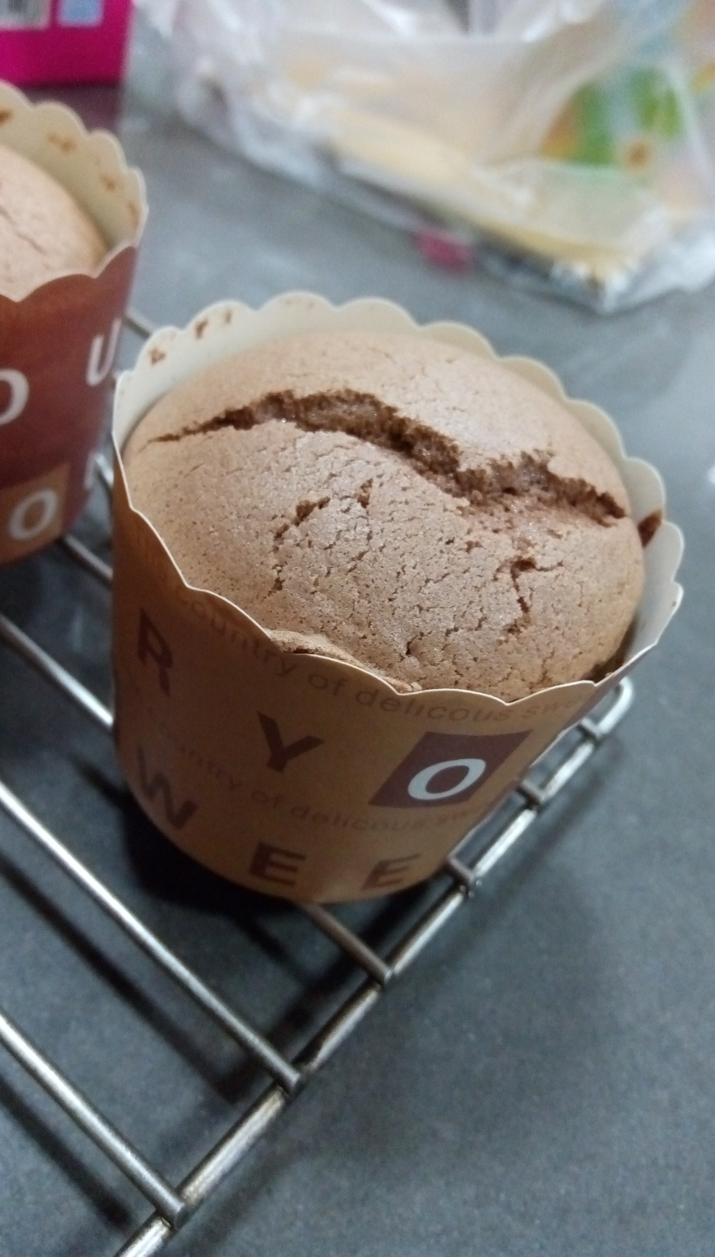 水滴巧克力杯子蛋糕 by 煮吃是七陶 - 愛料理