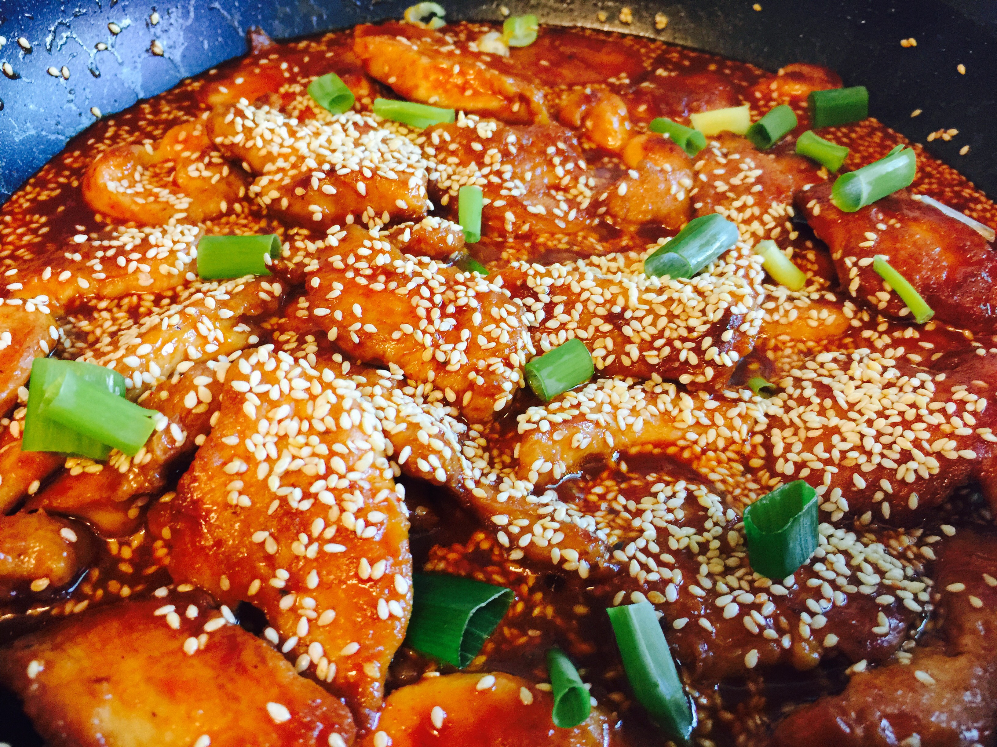 超下飯：韓式辣炒雞塊