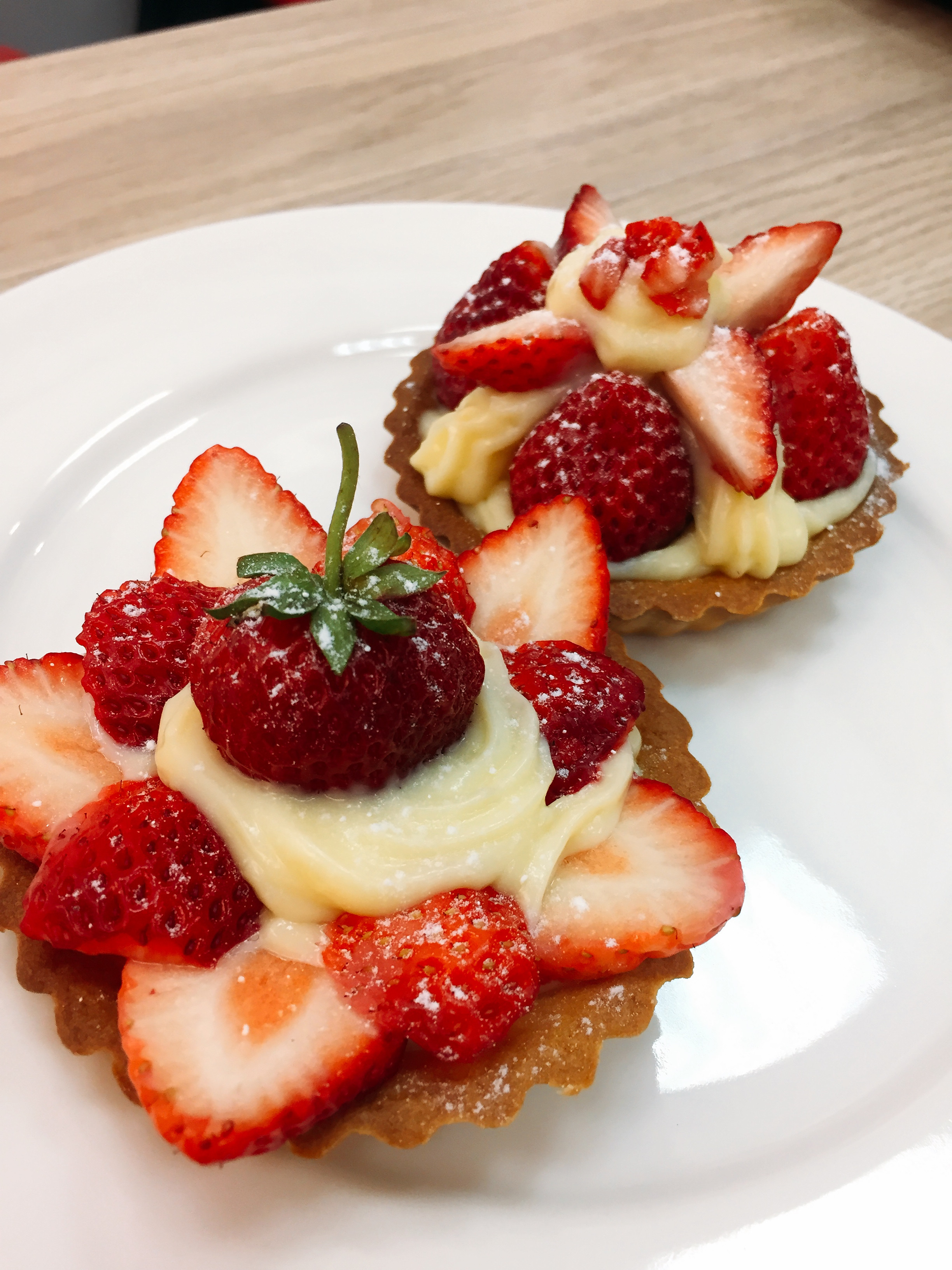 冬季療癒草莓塔｜簡單快速做出法式夢幻草莓塔 - 巧兒灶咖 Ciao! Kitchen