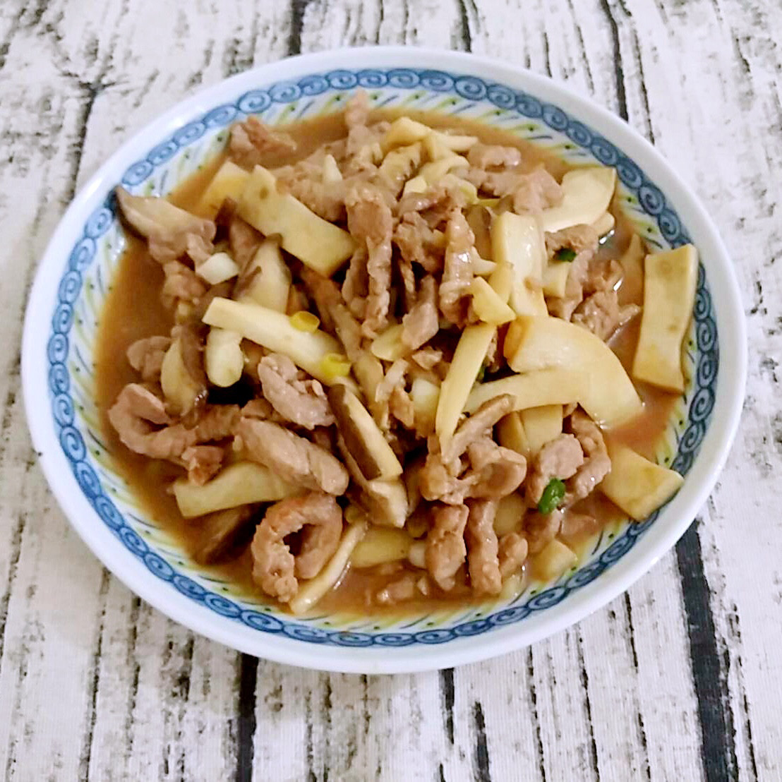 杏鲍菇炒肉这样做超下饭，鲜香滑嫩香辣开胃，入冬以后要常吃 - 哔哩哔哩
