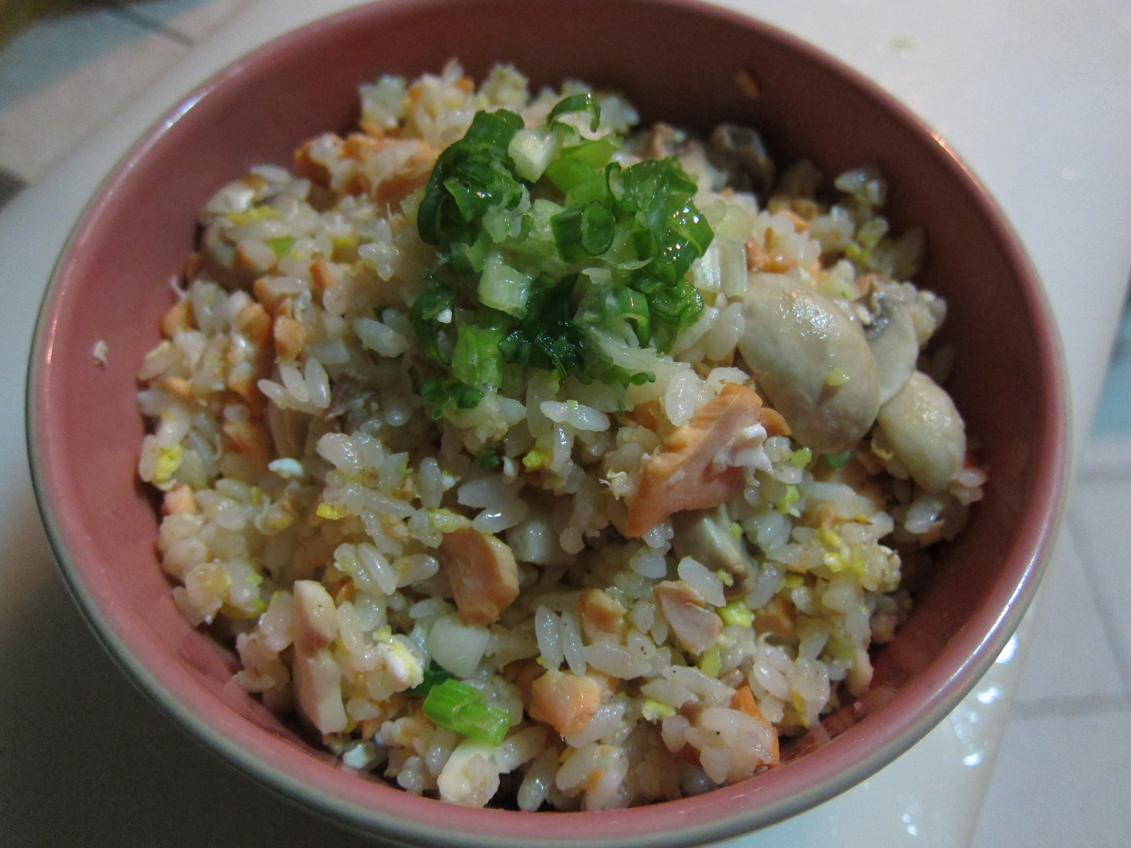 康寶鮮味炒手-鮭魚蘑菇炒飯