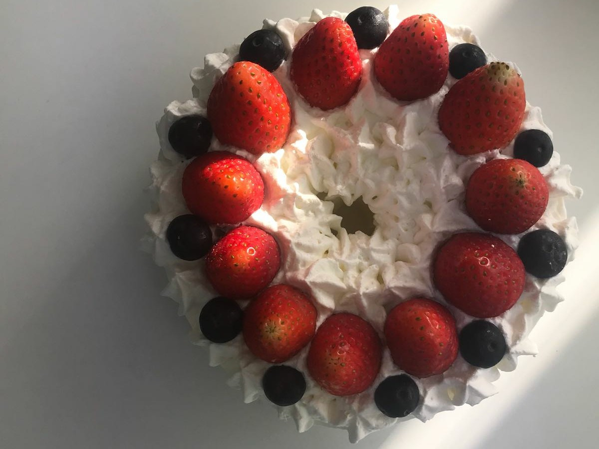 草莓藍莓奶油戚風蛋糕(6寸)