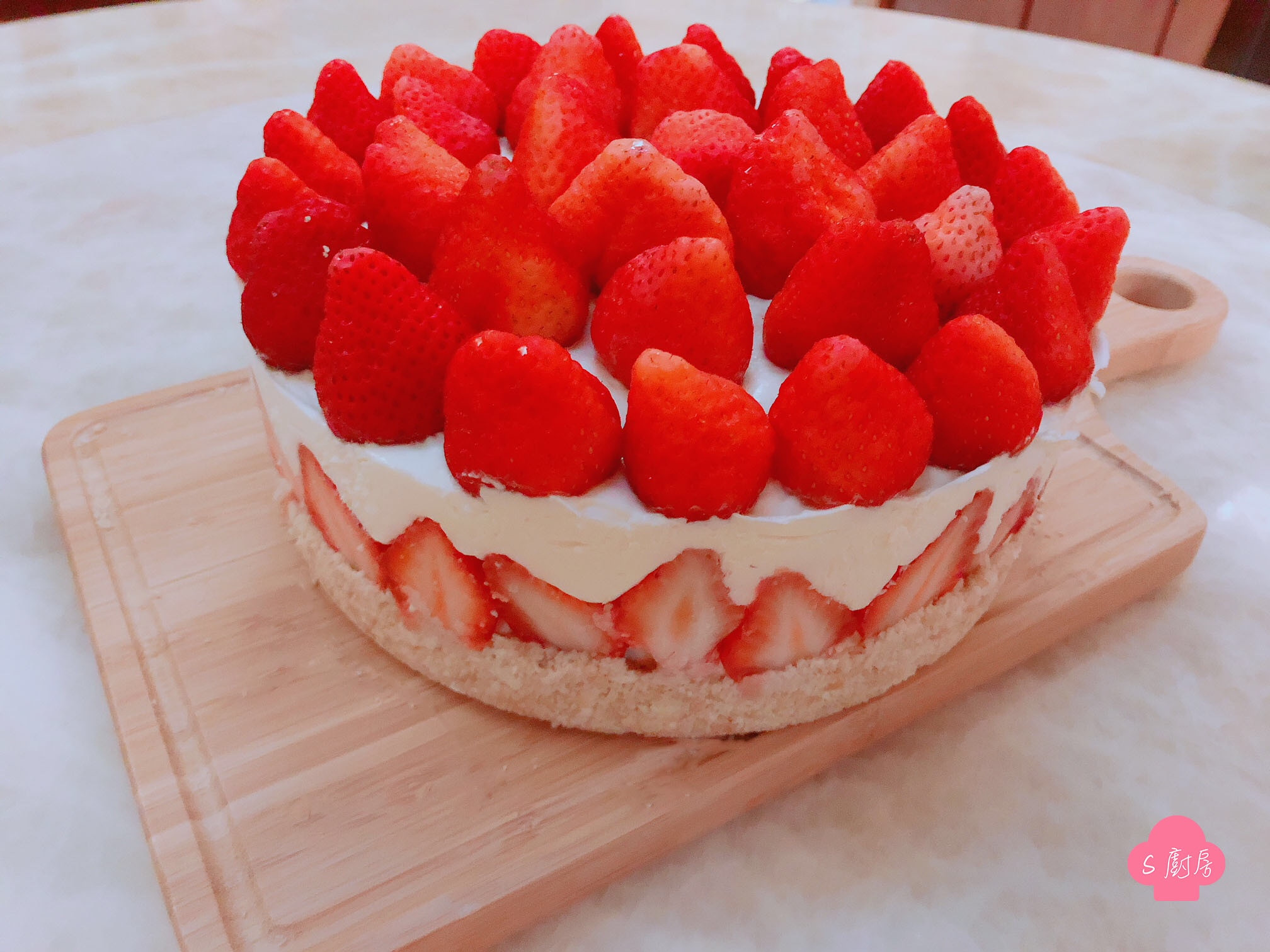 S廚房🍽草莓乳酪蛋糕（免烤箱）