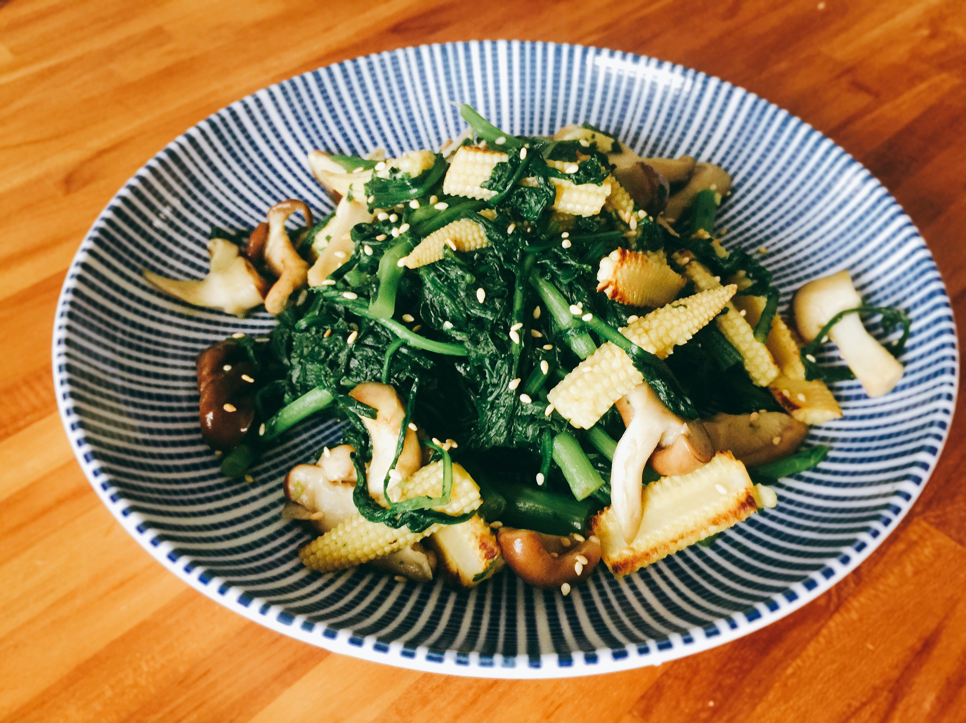 蔬炒山茼蒿by 來 與無聊太太一起愛料理 愛料理 蔬炒山茼蒿by 來 與無聊太太一起愛料理 愛料理