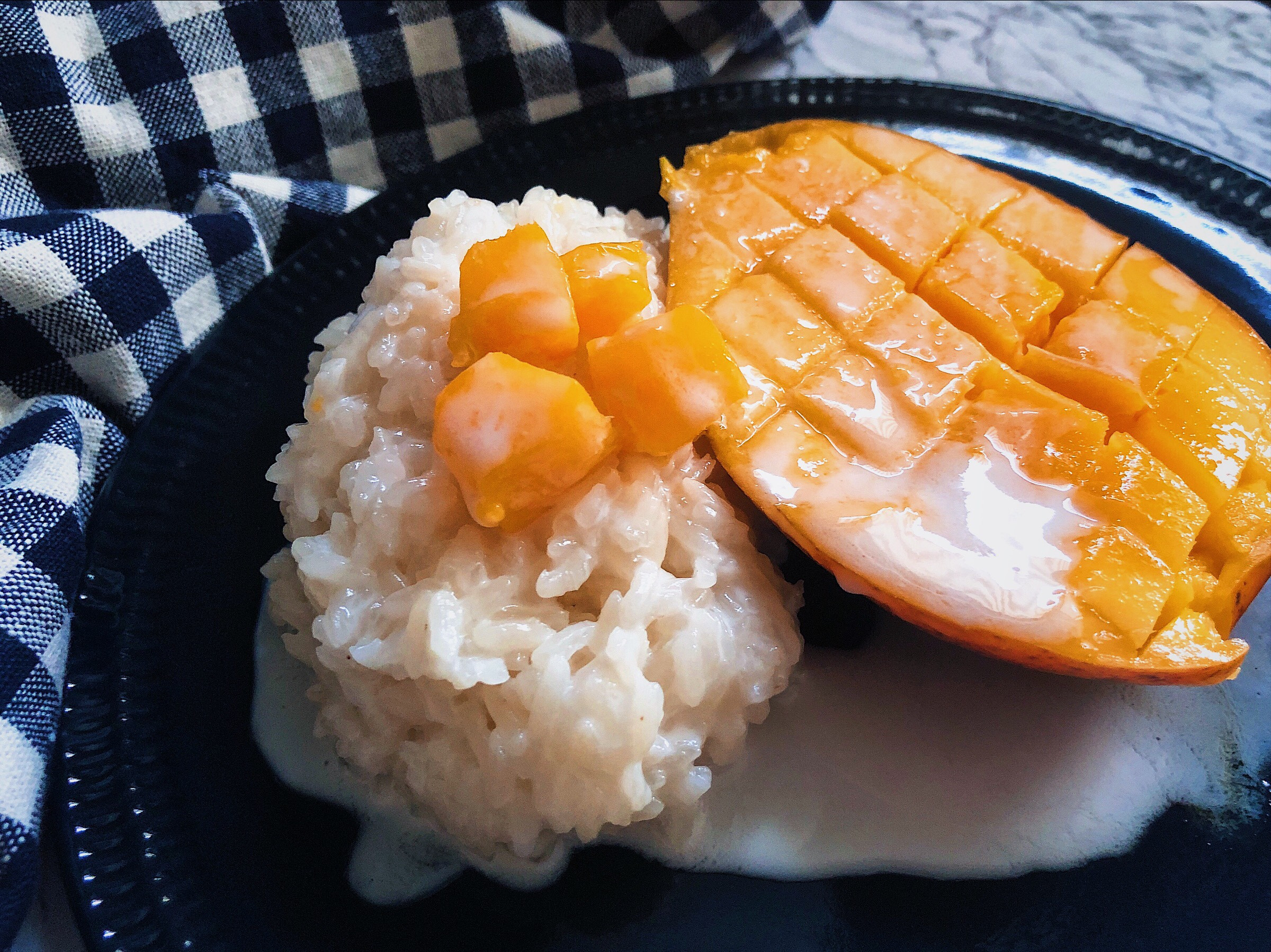 夏季獨享～泰式芒果糯米飯
