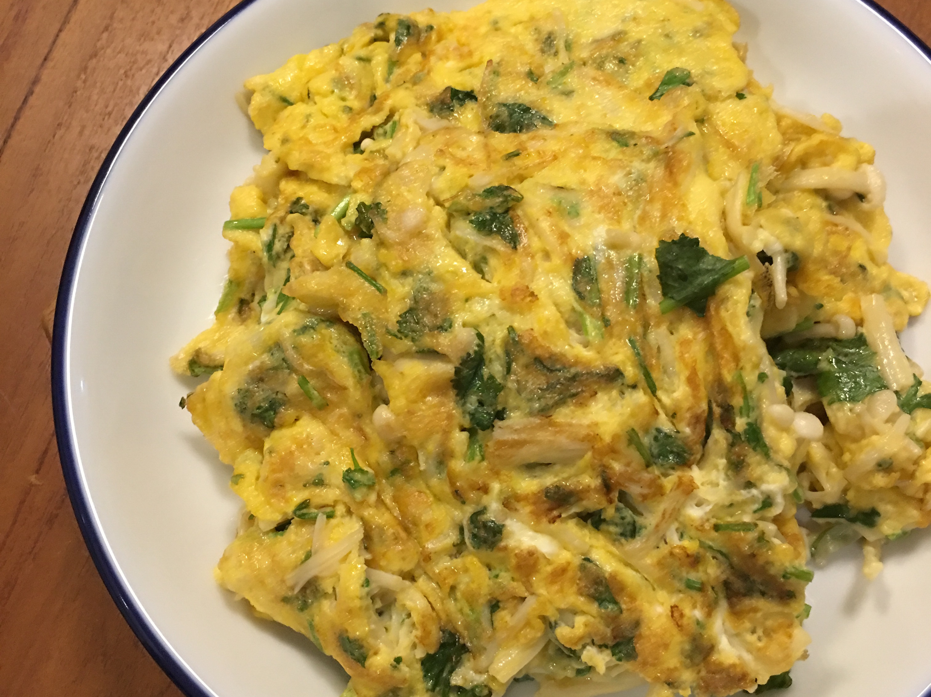 香菜金針菇煎蛋by 懂吃懂食 愛料理