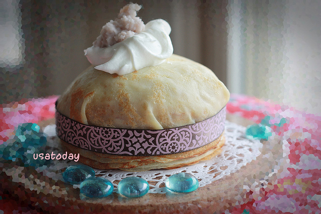 【甜牙齒】層層都是藝術 - 芋泥千層蛋糕 Taro Puree Crêpe Cake