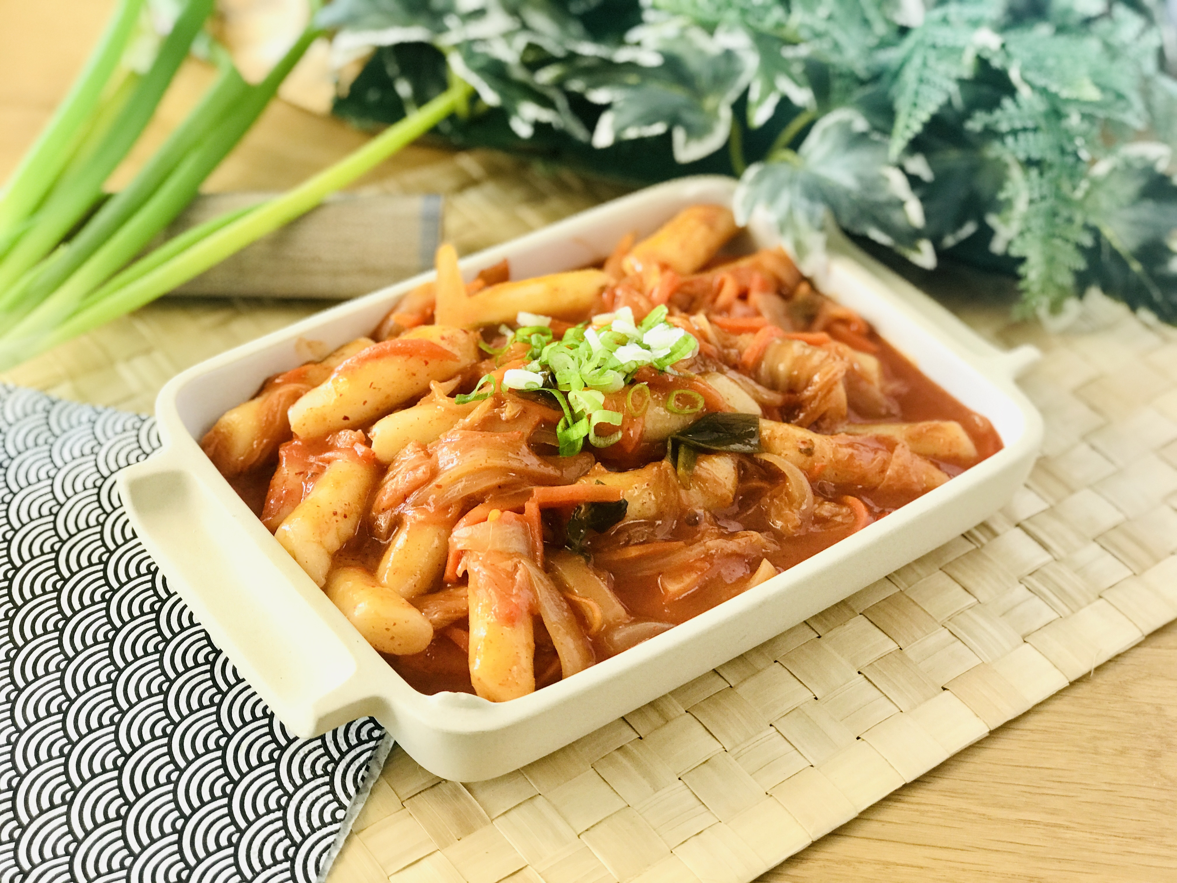15分鐘料理．韓式泡菜炒年糕／0水鍋
