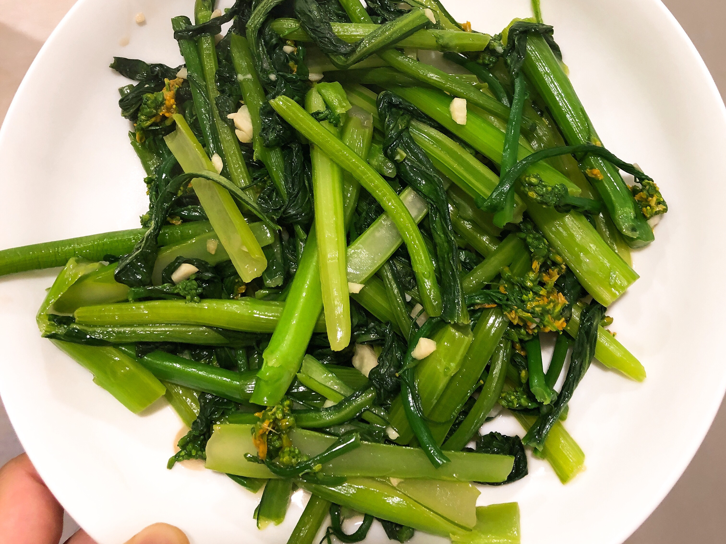 干椒炒小油菜,干椒炒小油菜的家常做法 - 美食杰干椒炒小油菜做法大全