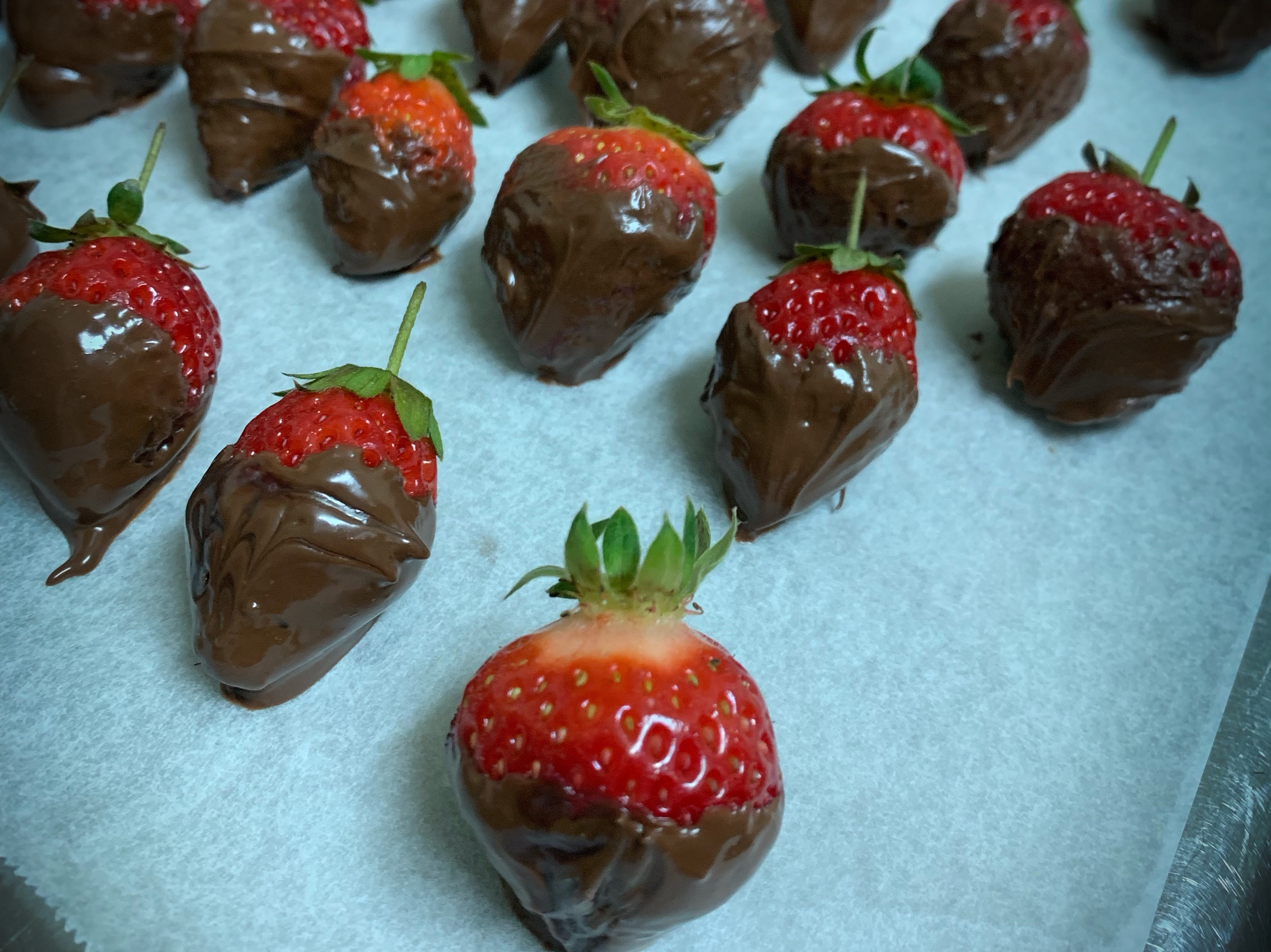 脆皮巧克力草莓,脆皮巧克力草莓的家常做法 - 美食杰脆皮巧克力草莓做法大全