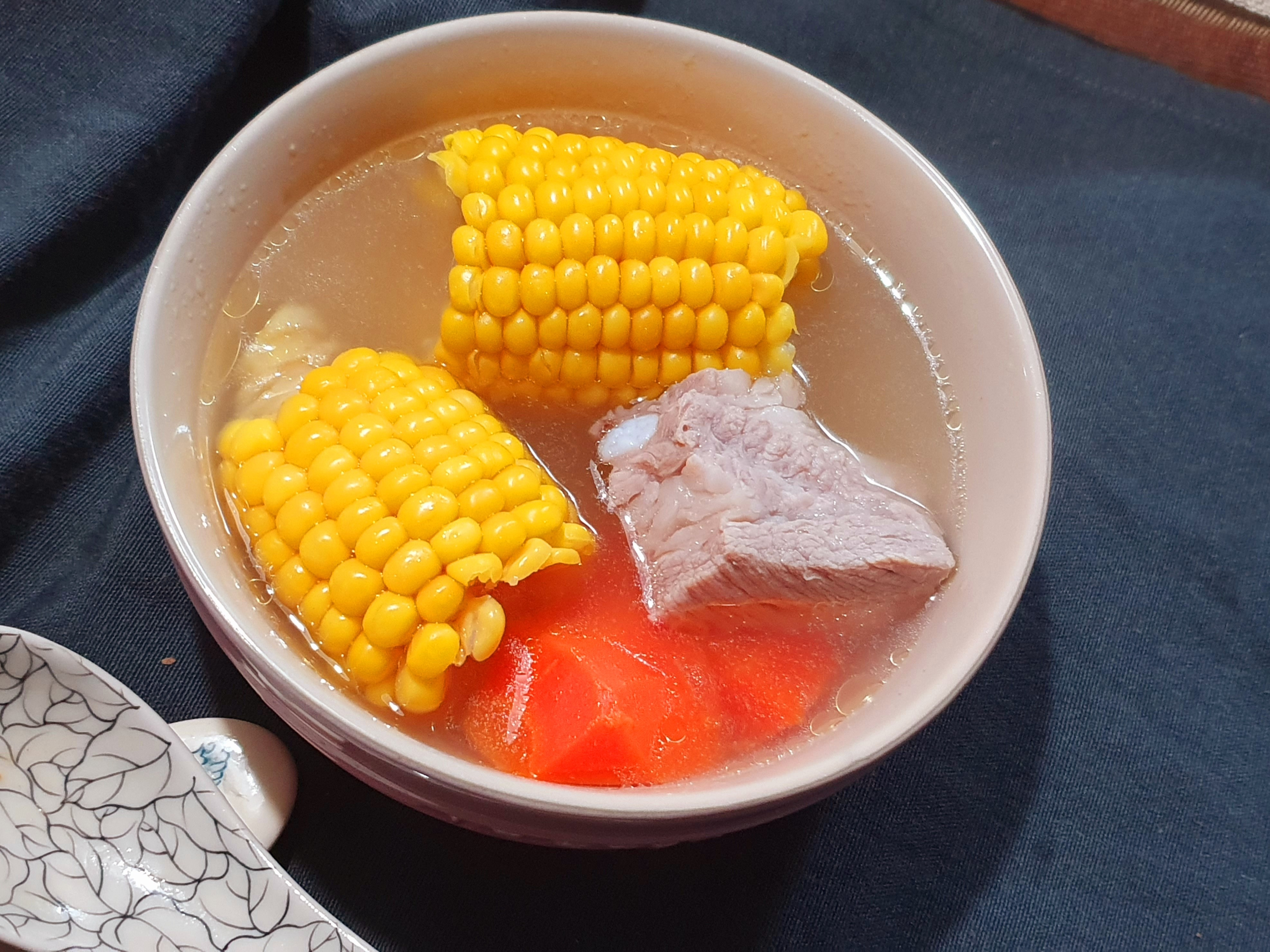 玉米烧排骨的做法步骤【图文】_简单好吃的家常菜怎么做好吃_美食圈(meishiq.com)