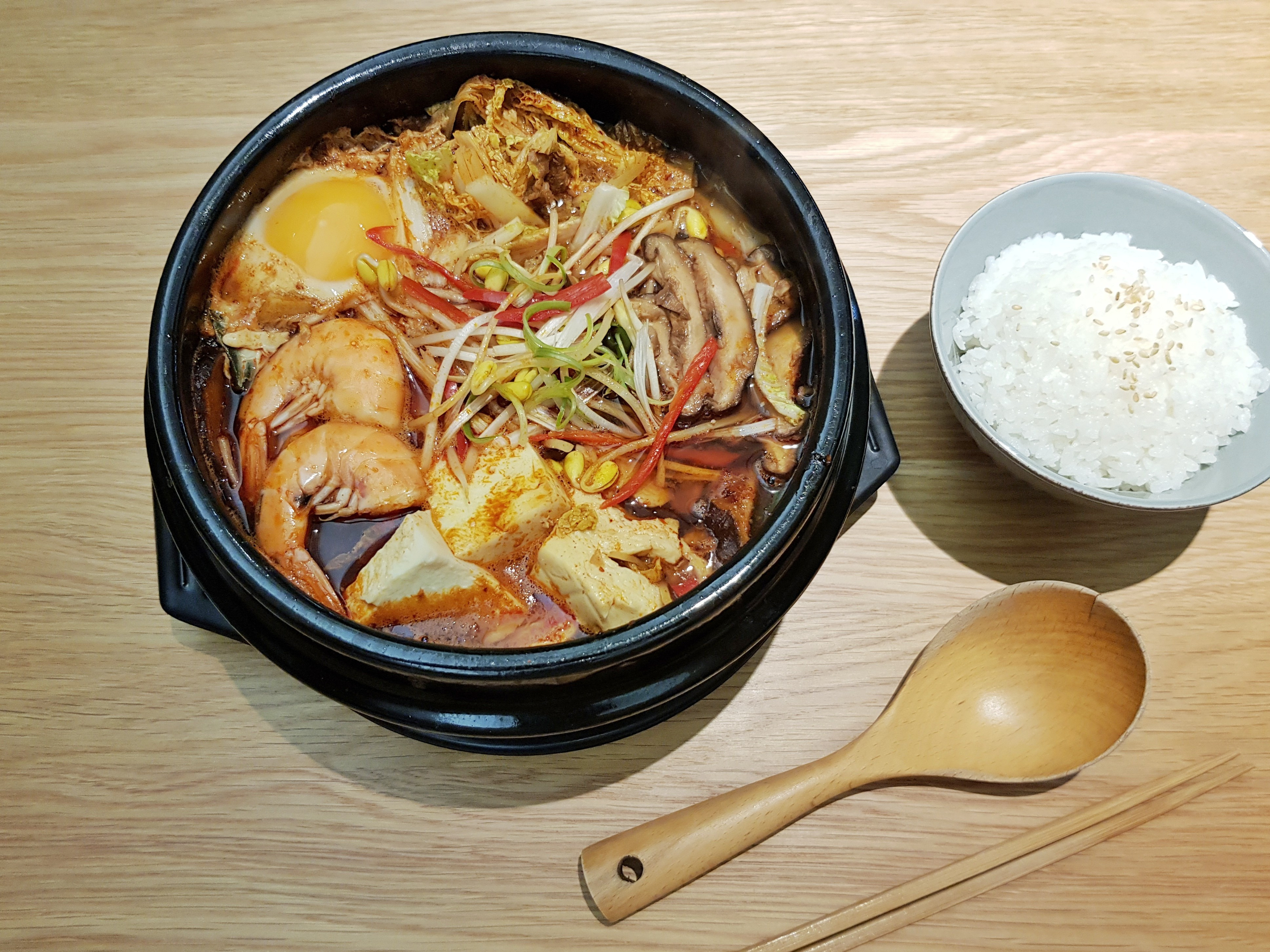 韓式鮮蝦牛肉嫩豆腐鍋