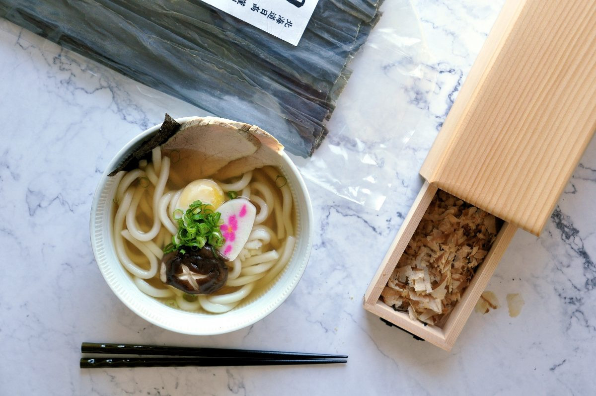 日式高湯做法：柴魚昆布高湯