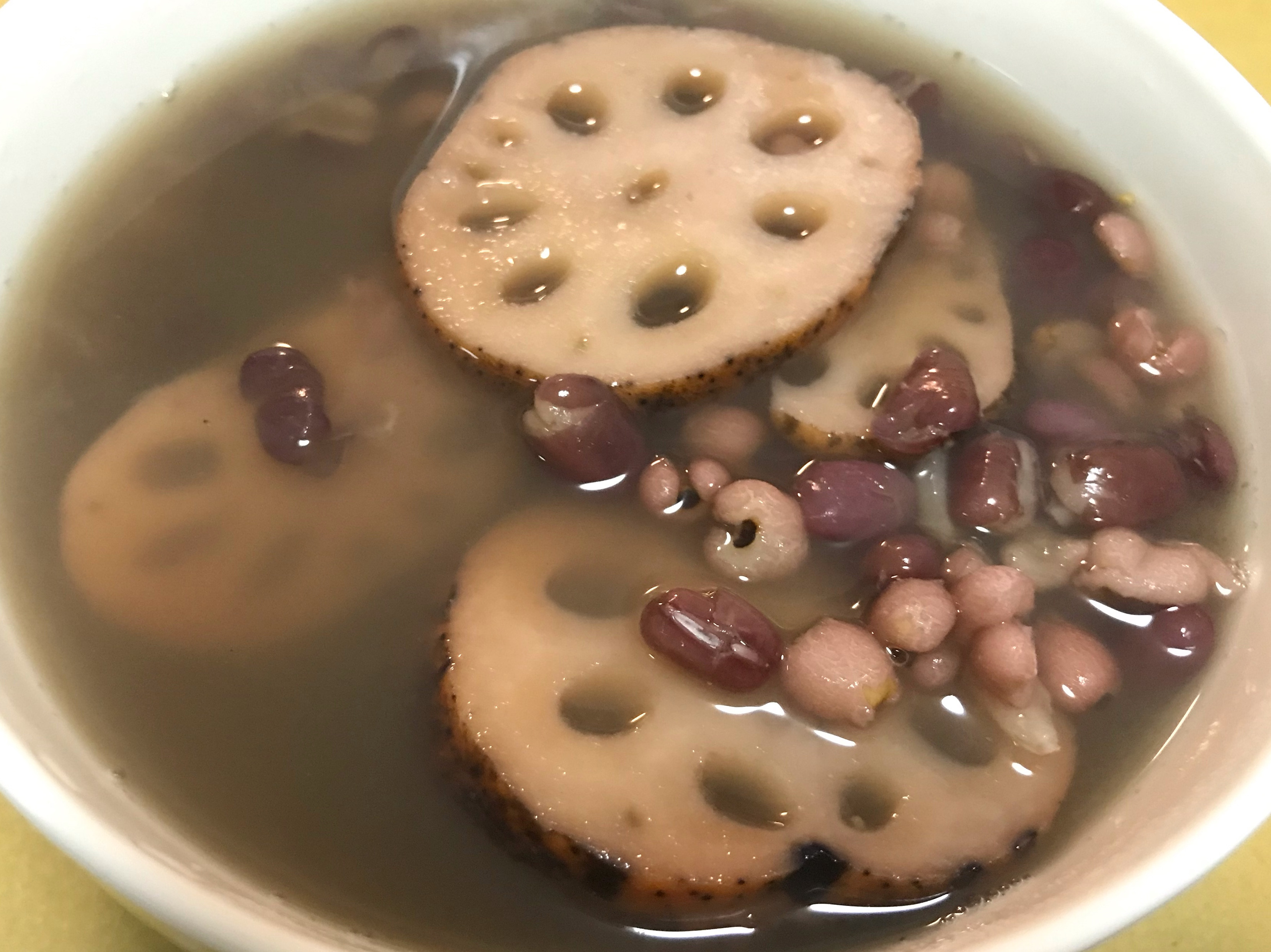 紅豆薏仁蓮藕湯