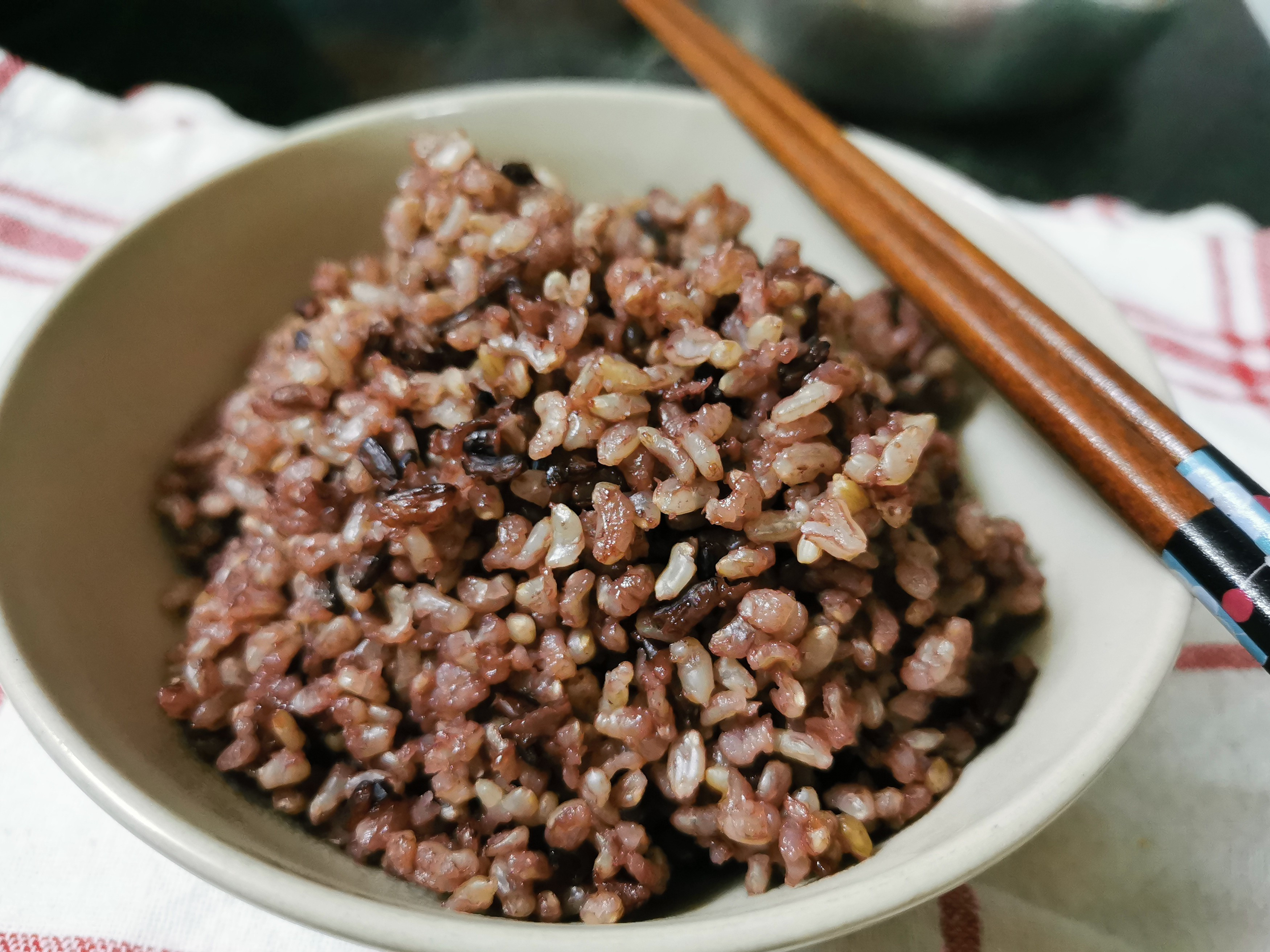 甜黑米糯米饭的做法【步骤图】_菜谱_美食杰