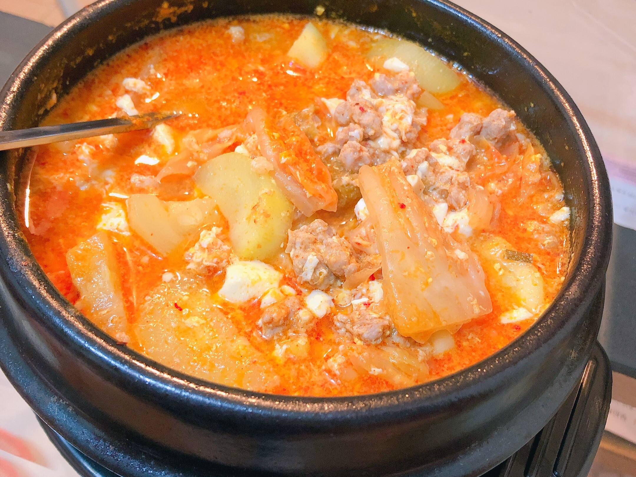 超簡單韓式豆腐鍋 - 不專業但好吃