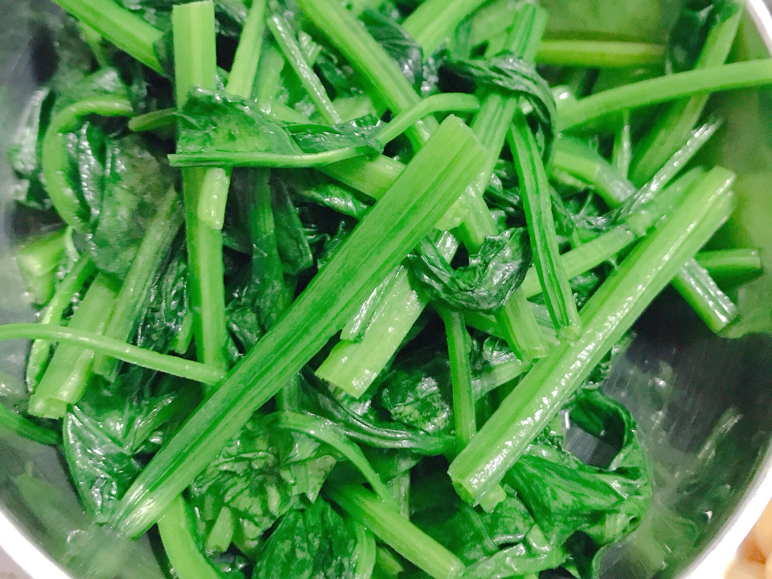 爱吃菠菜的一定要收藏，教你6种菠菜最营养的家常做法，好吃极了 - 知乎
