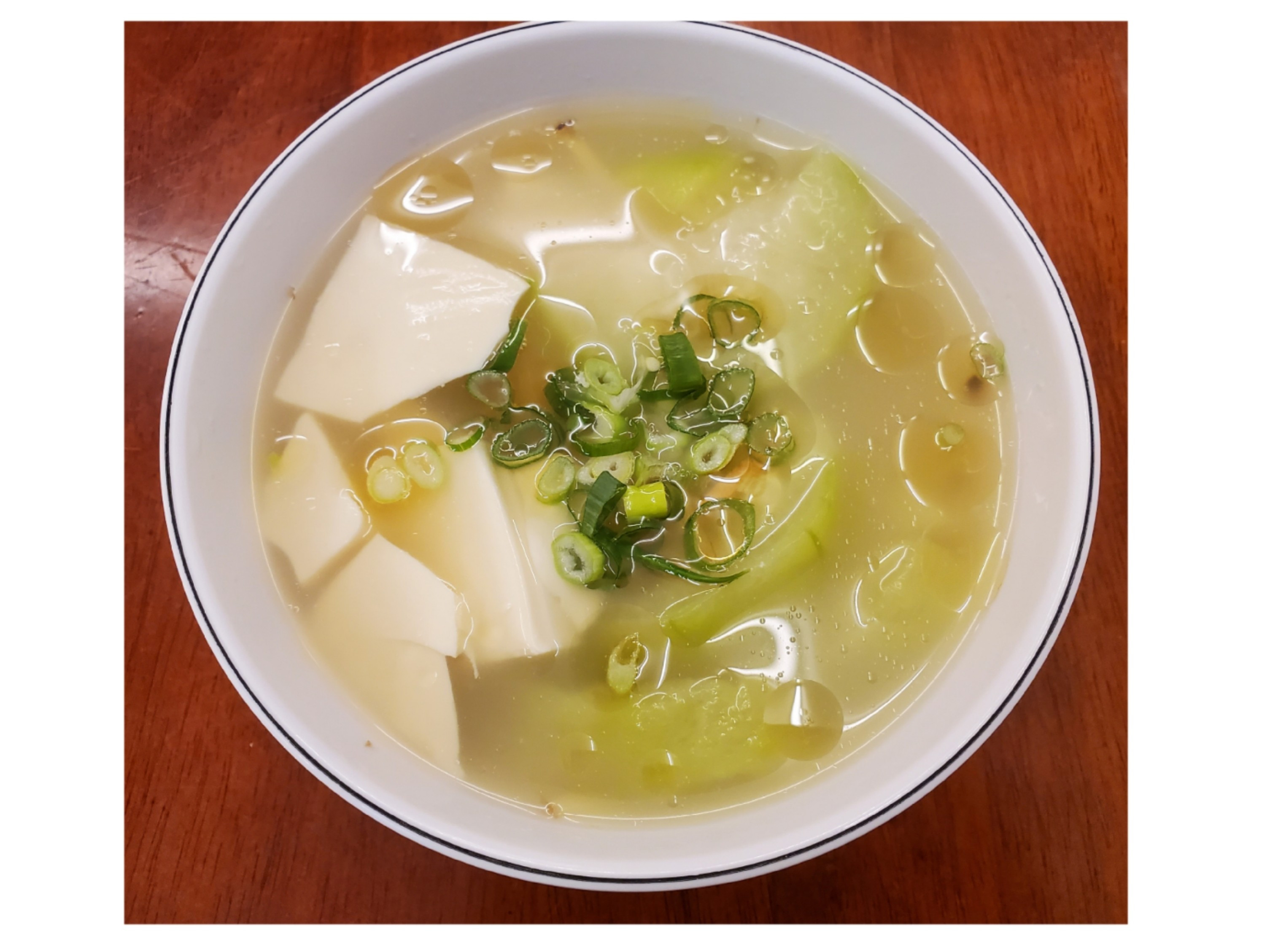 【輕食料理】絲瓜豆腐湯
