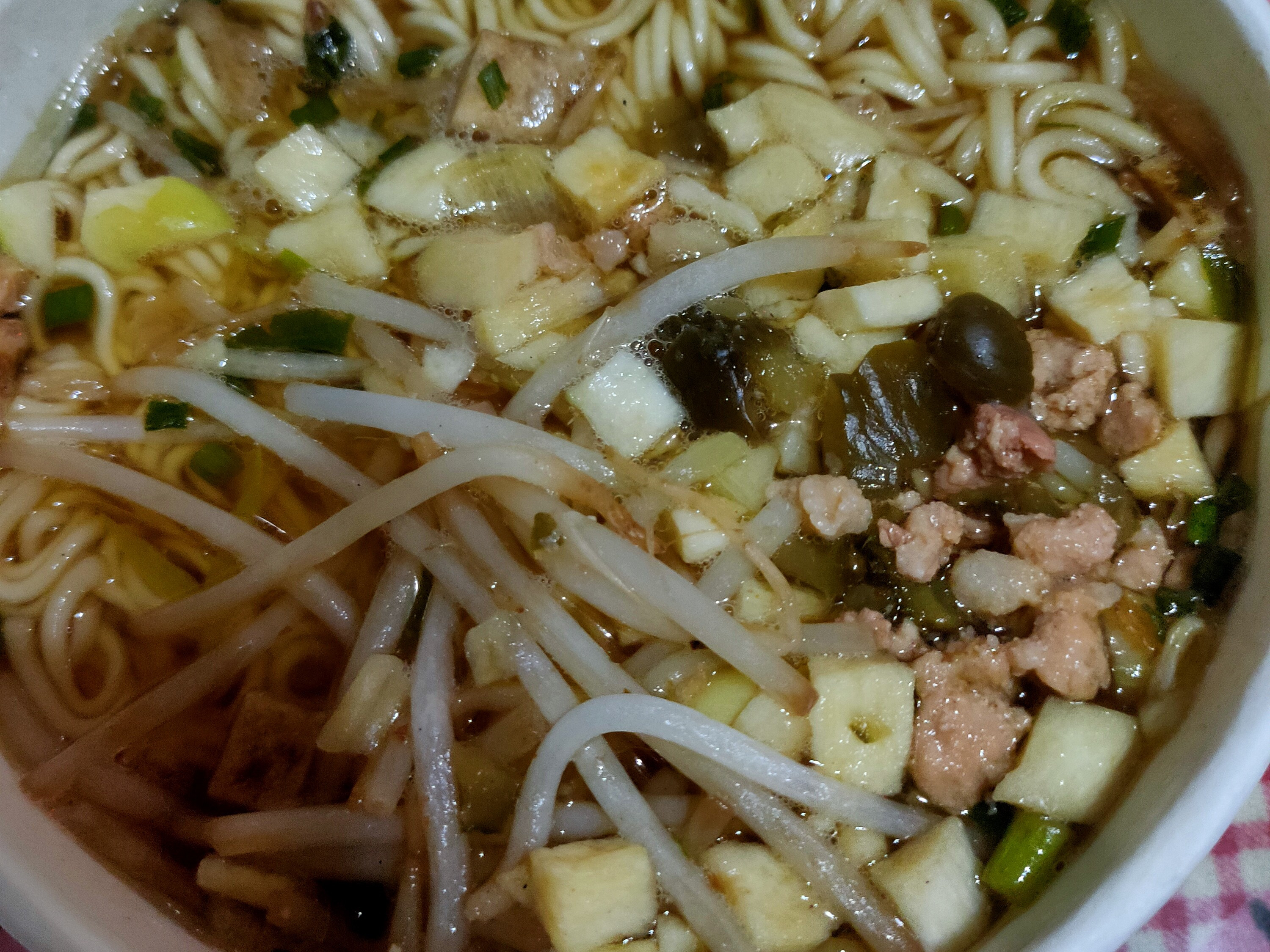 美人腿肉燥湯麵by Chun手作料理食堂 愛料理