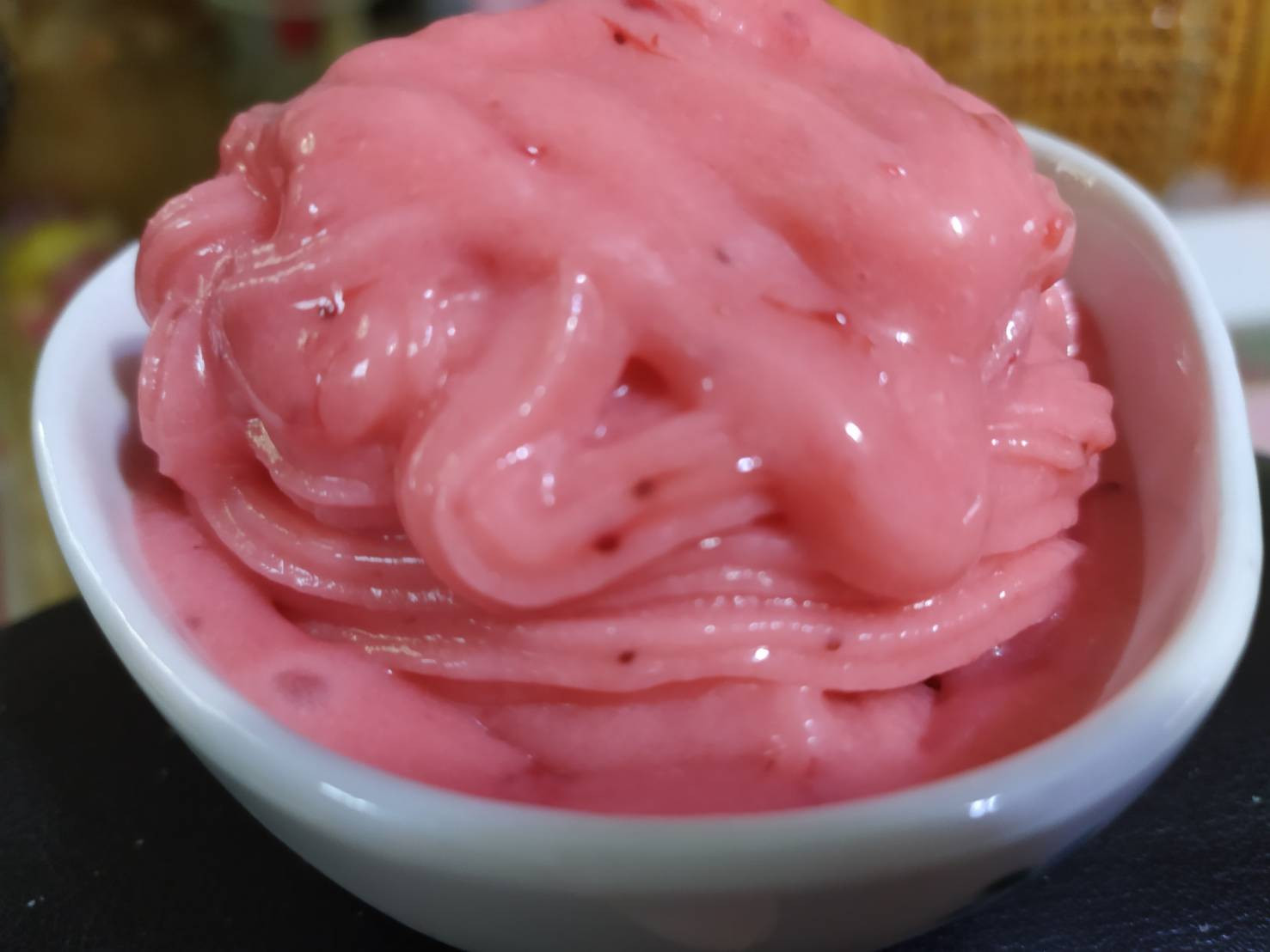 簡易草莓霜淇淋(玉米粉版)