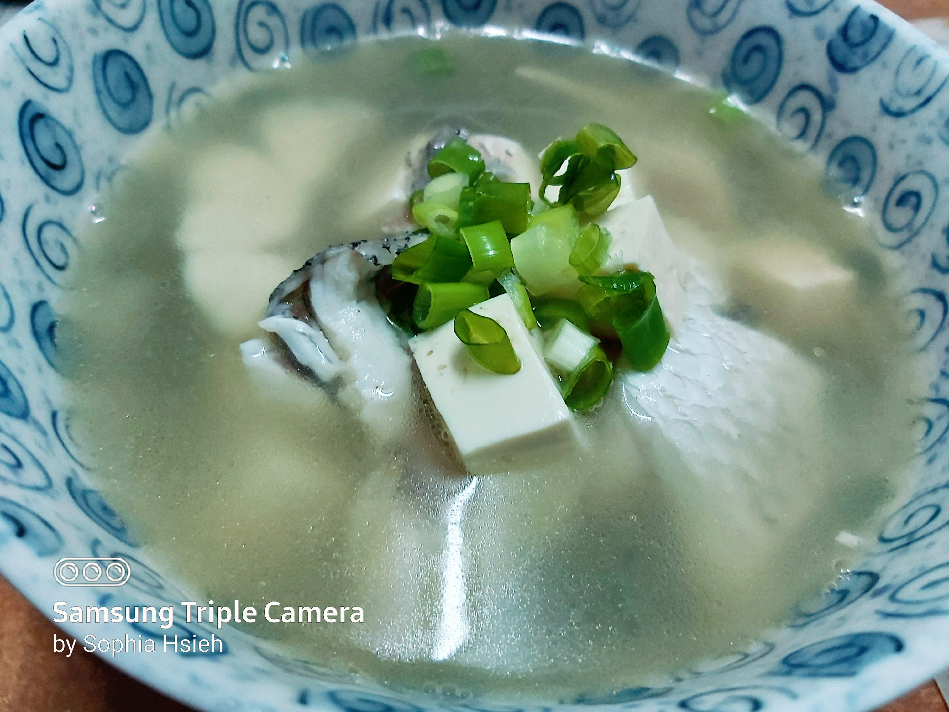 青蒜鮮魚豆腐湯