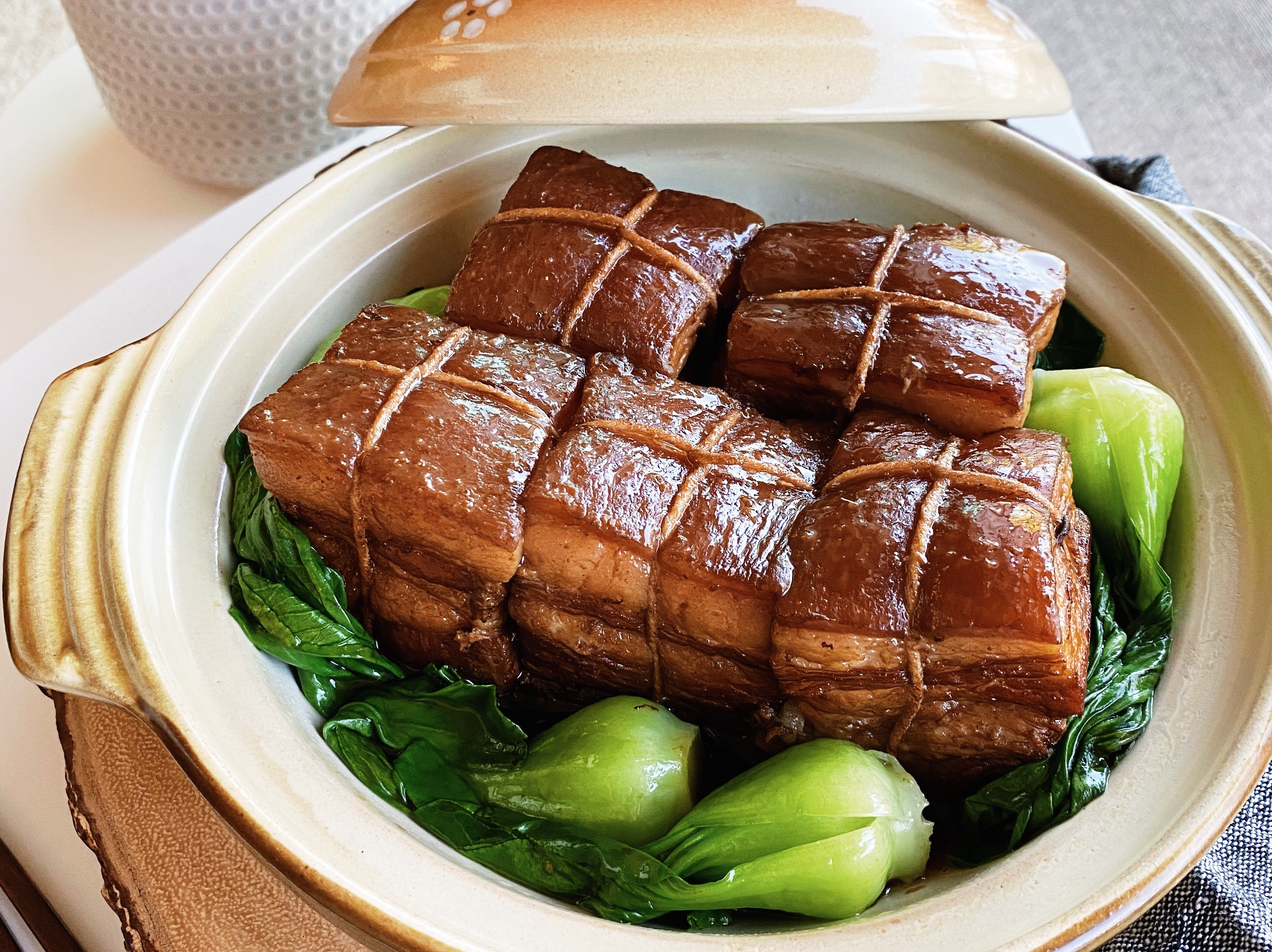 Traditional chinese dongpo meat dish — nutrition, vegetables - Stock ...