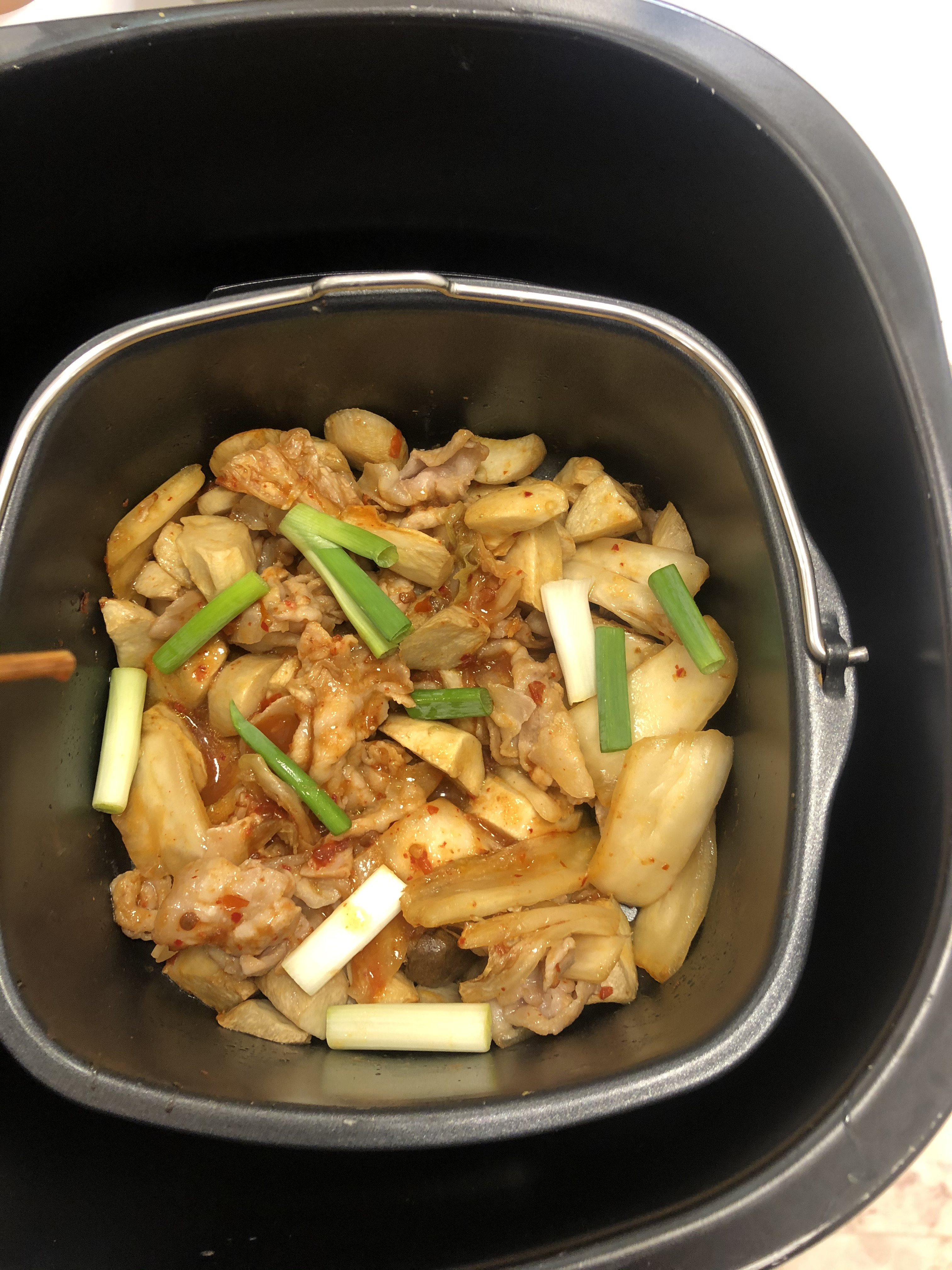 氣炸鍋（韓式泡菜炒豬肉