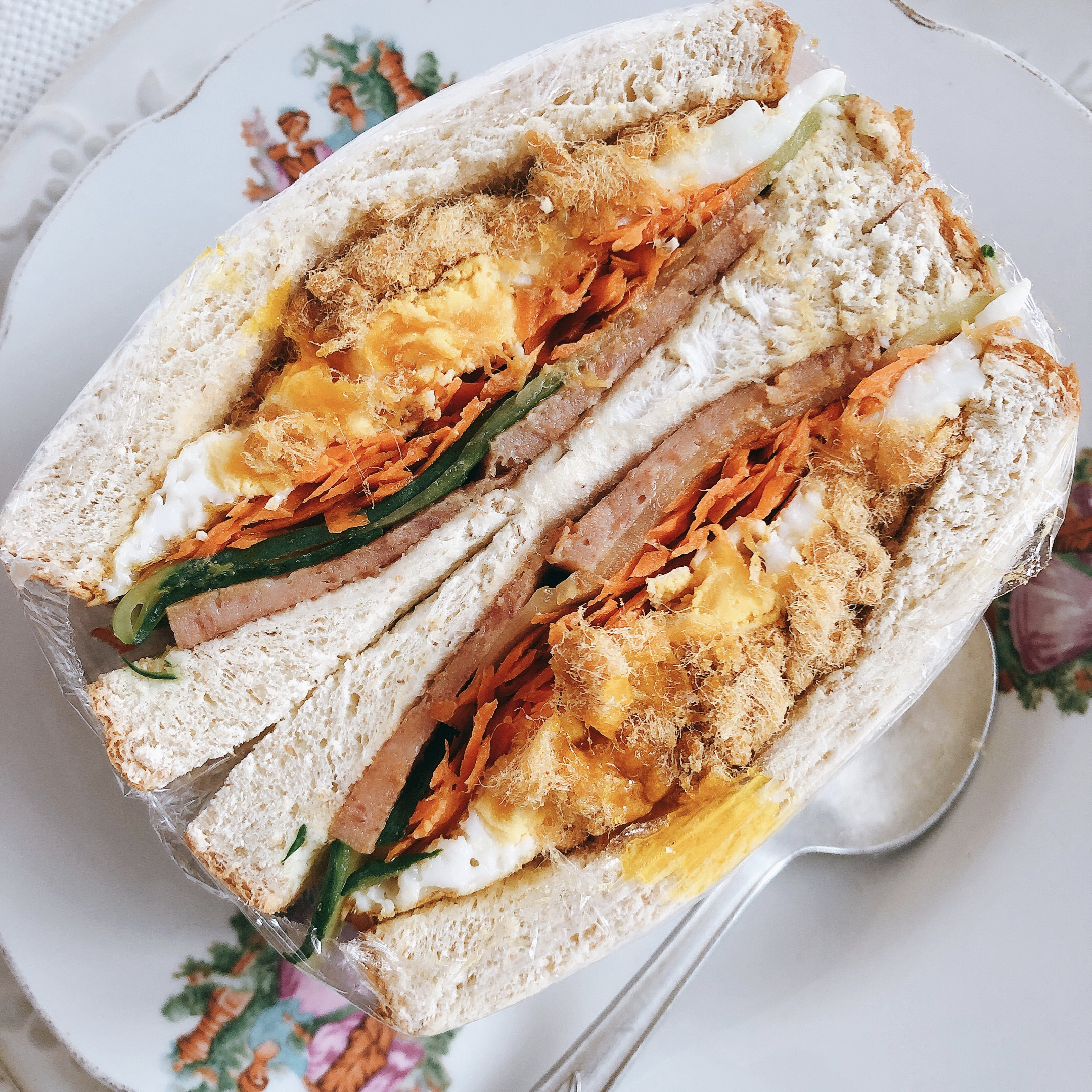 「每日的鮮」簡便的三明治包法及食材列舉