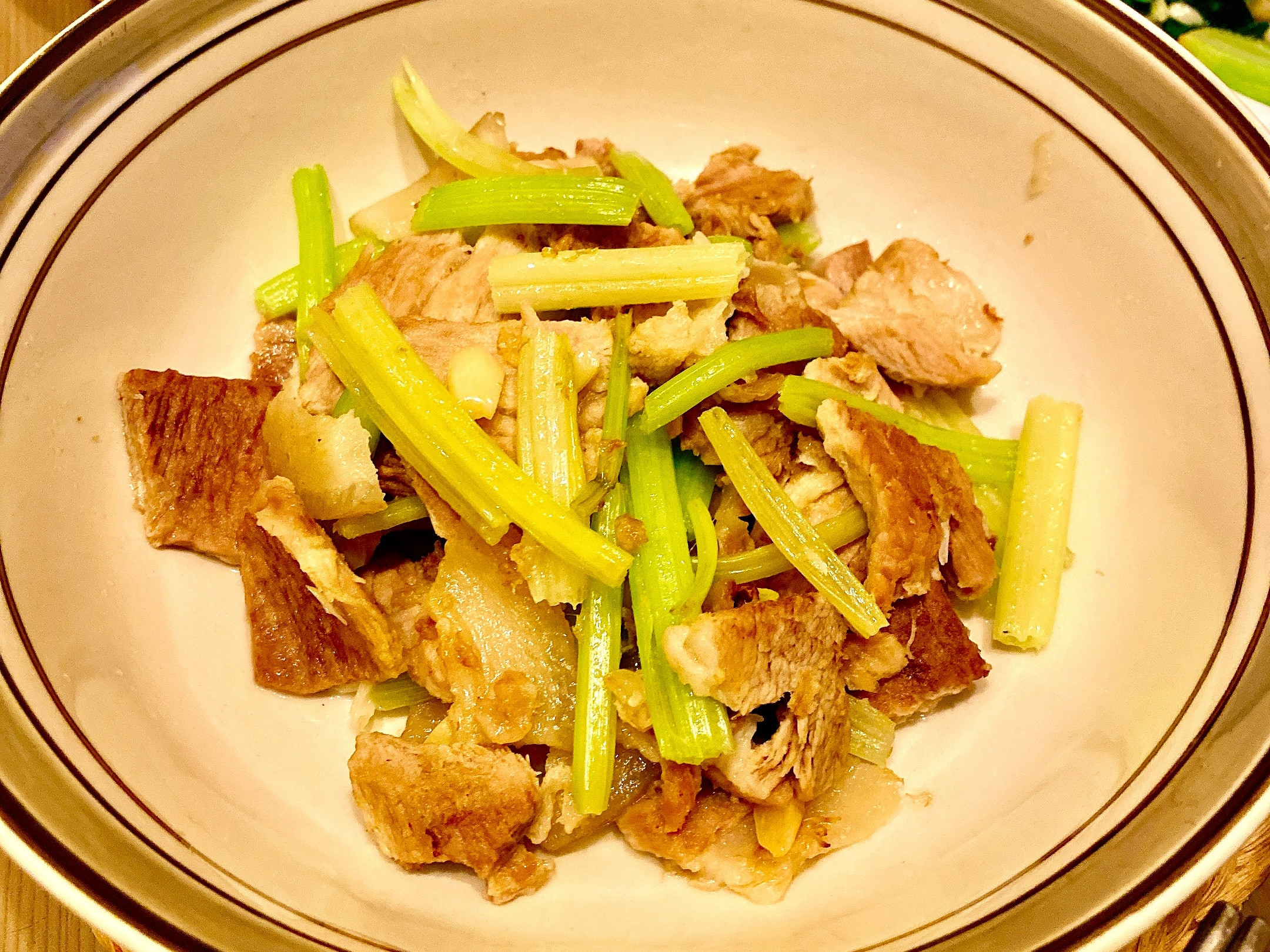 芹菜管炒三層肉片（三牲料理Part 4）