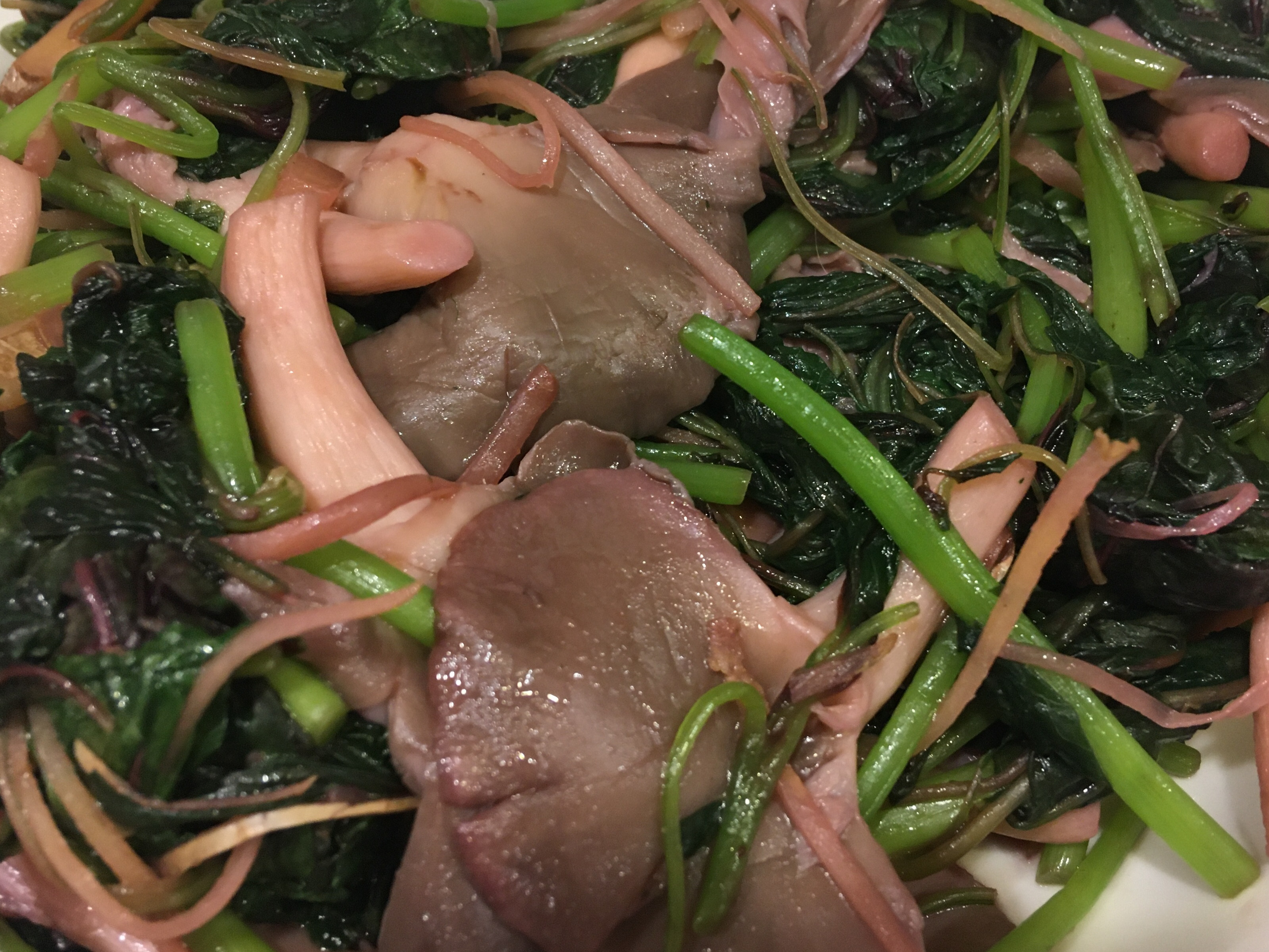 (全素蔬食)冷壓橄欖油炒鮑魚菇及紅莧菜