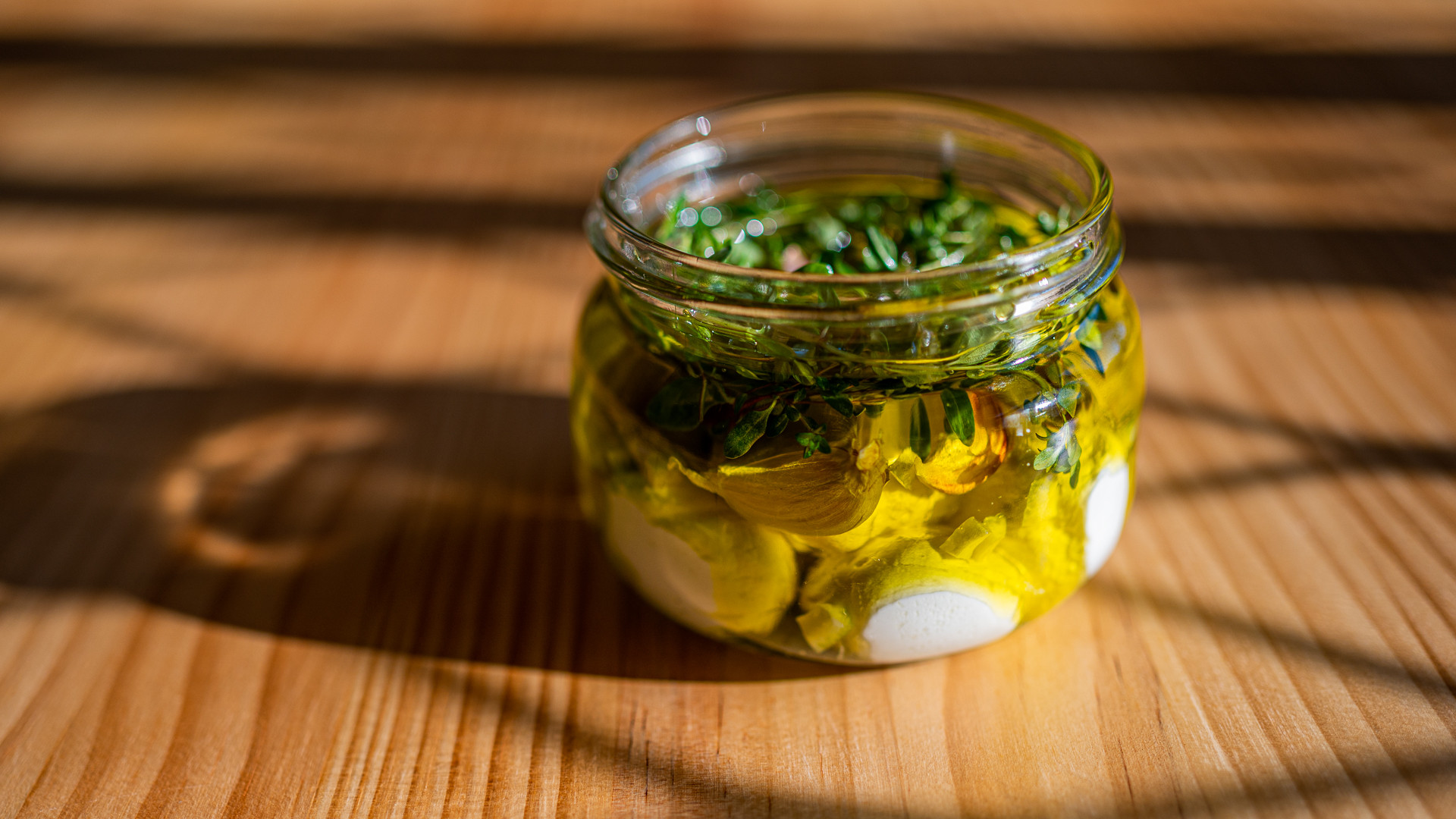 橄欖油醃優格起司（Labneh）